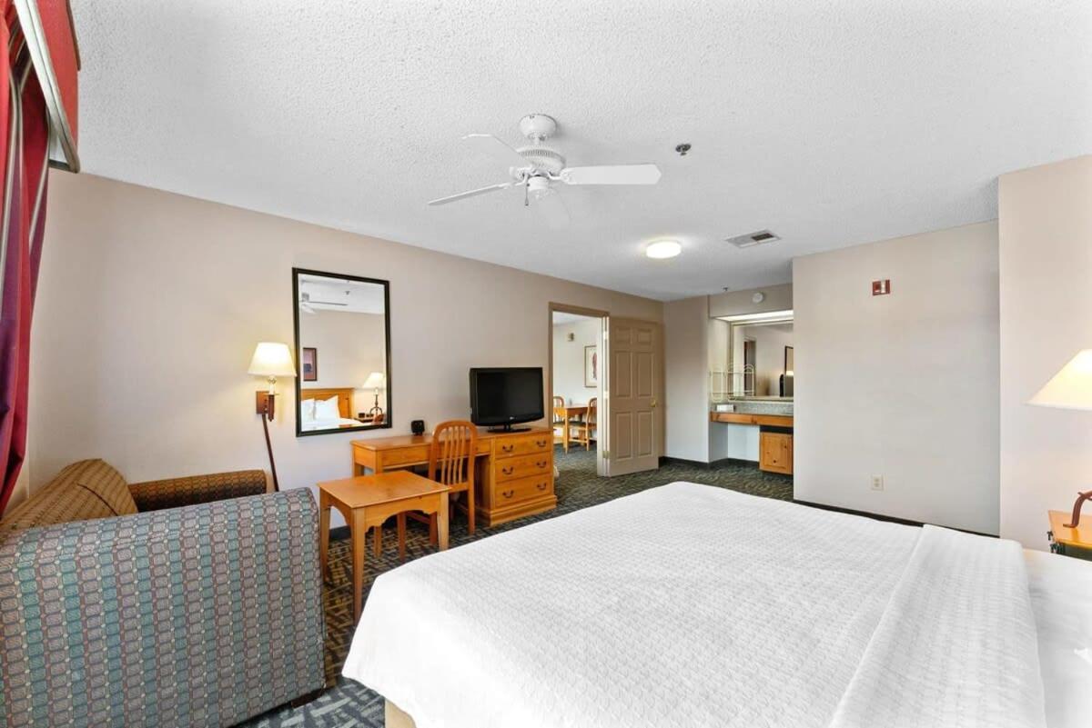 Apartment 2 Bd 2 Ba Furnished King Beds Scottsdale