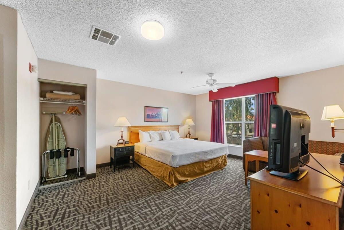 Apartment 2 Bd 2 Ba Furnished King Beds Scottsdale
