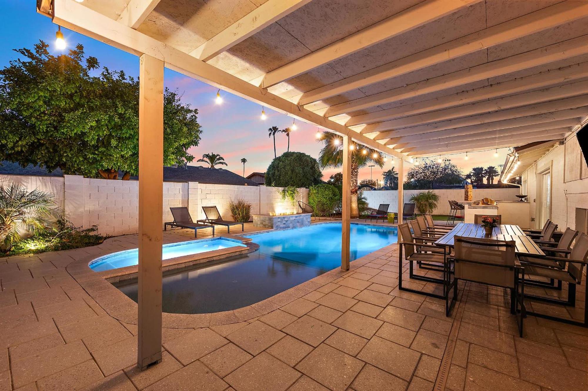 Pool Ping Pong Pool Table Arcade Corn Hole Holiday home *