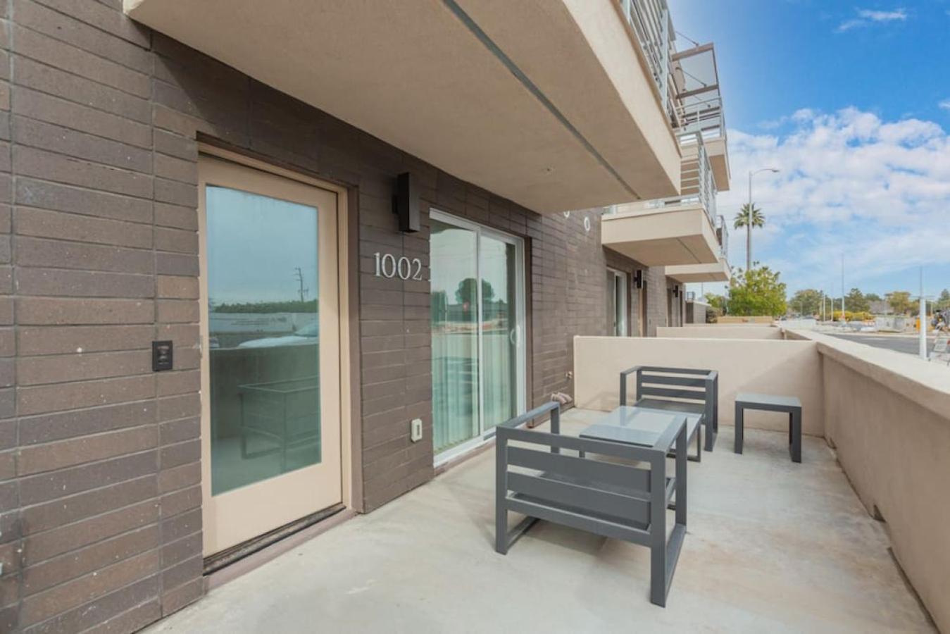 Miller Square 1002 * Scottsdale