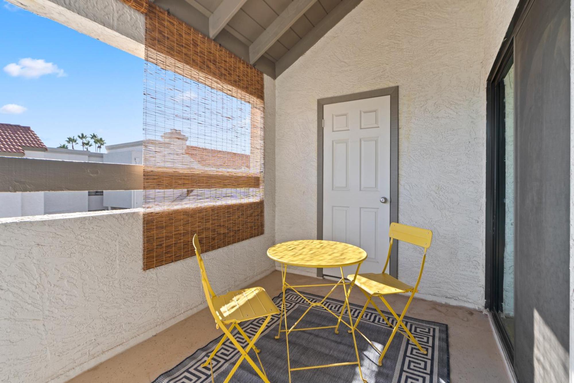 Holiday home Spacious 1br W Patio & Close To Old Town