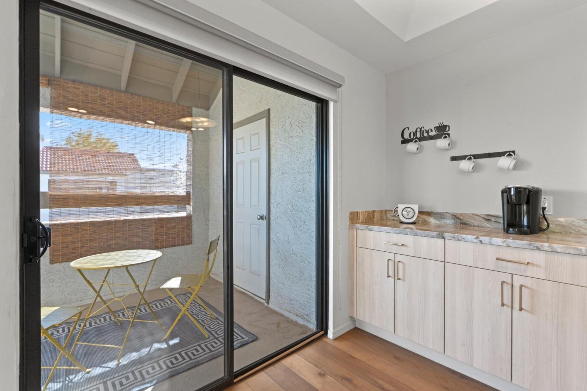 Spacious 1br W Patio & Close To Old Town * Scottsdale