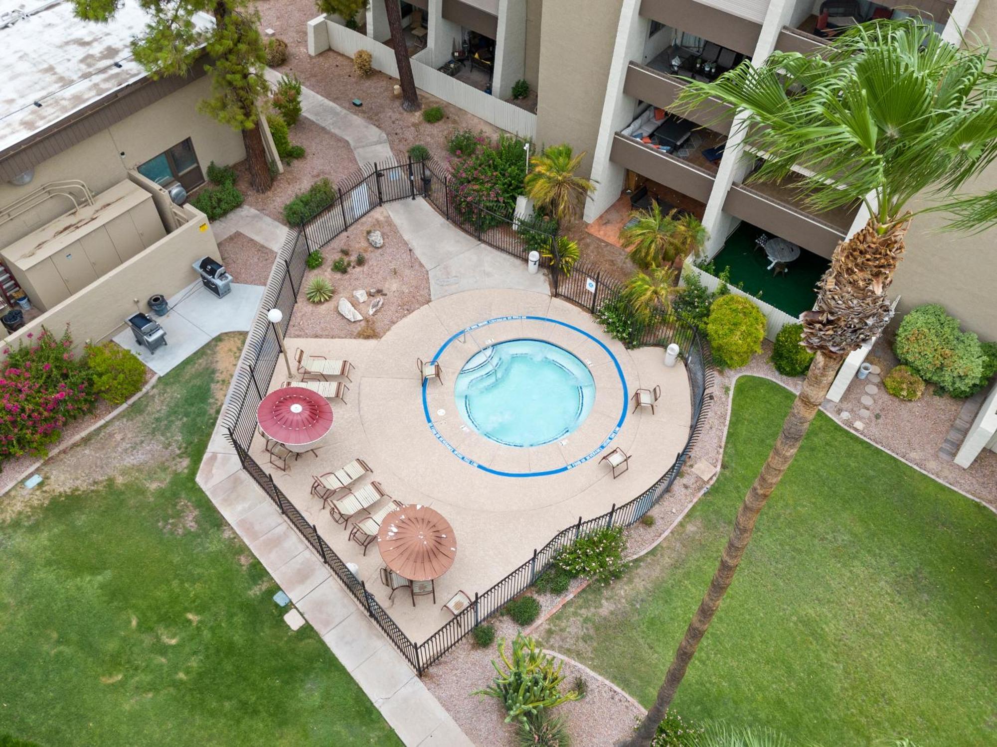Cozy 2br W Pool Near Old Town Scottsdale