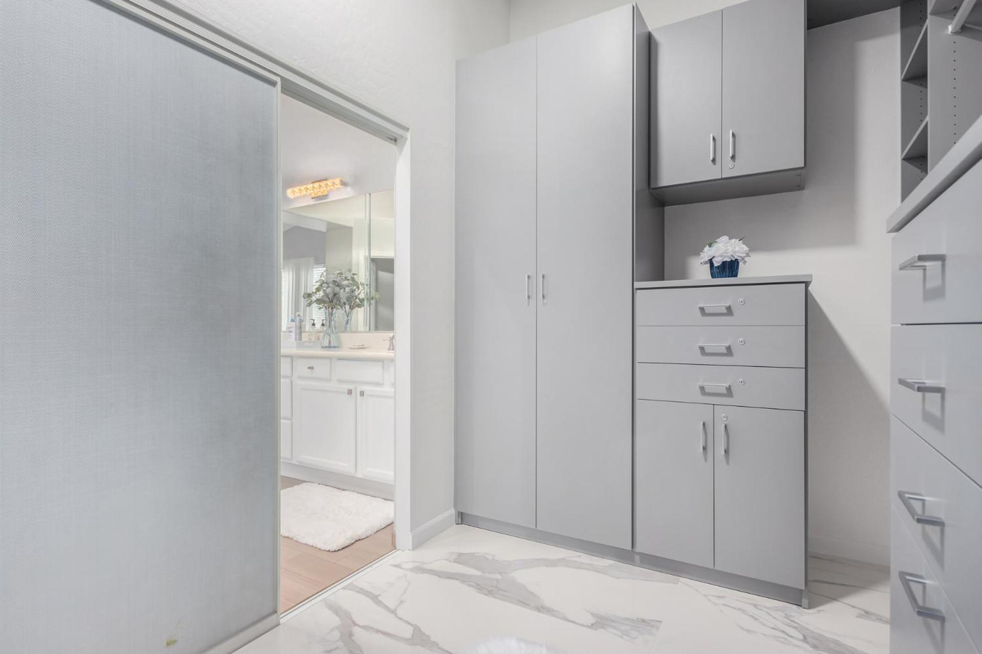 Luxury Homestyle Getaway Wpool, Gym, & Office Holiday home Scottsdale