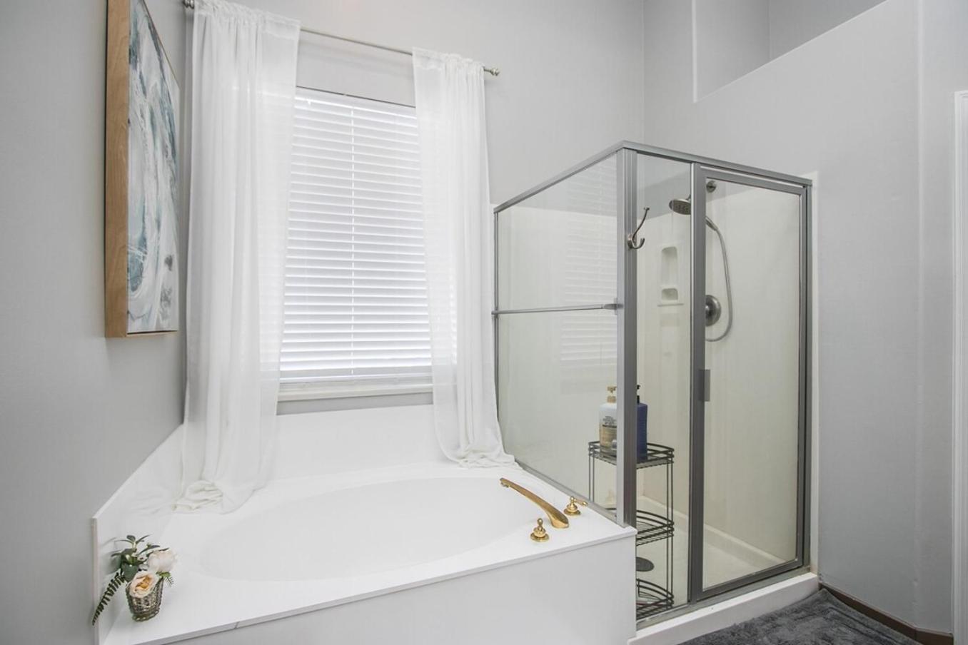 Holiday home Luxury Homestyle Getaway Wpool, Gym, & Office