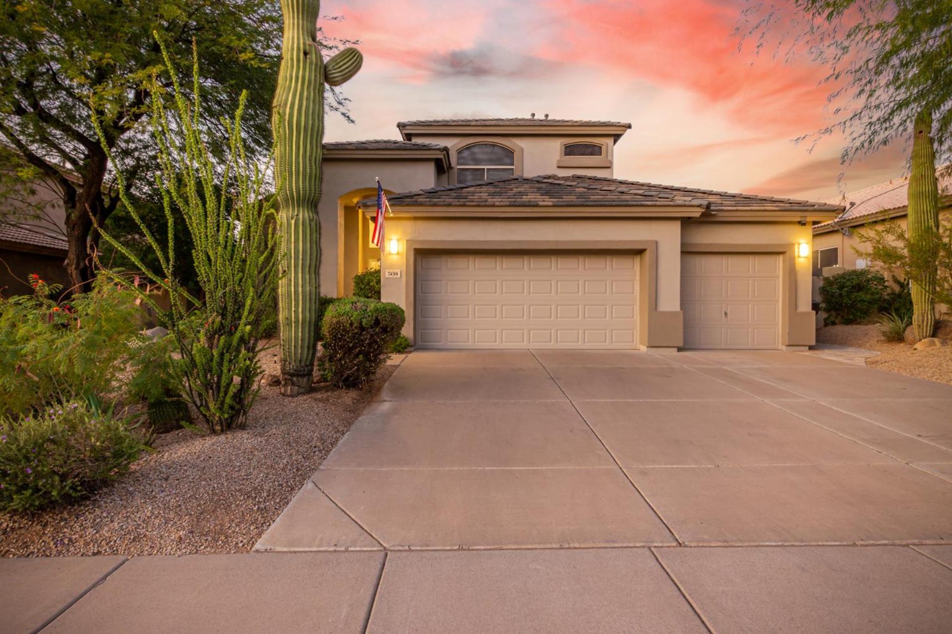 Holiday home Luxury Homestyle Getaway Wpool, Gym, & Office Scottsdale