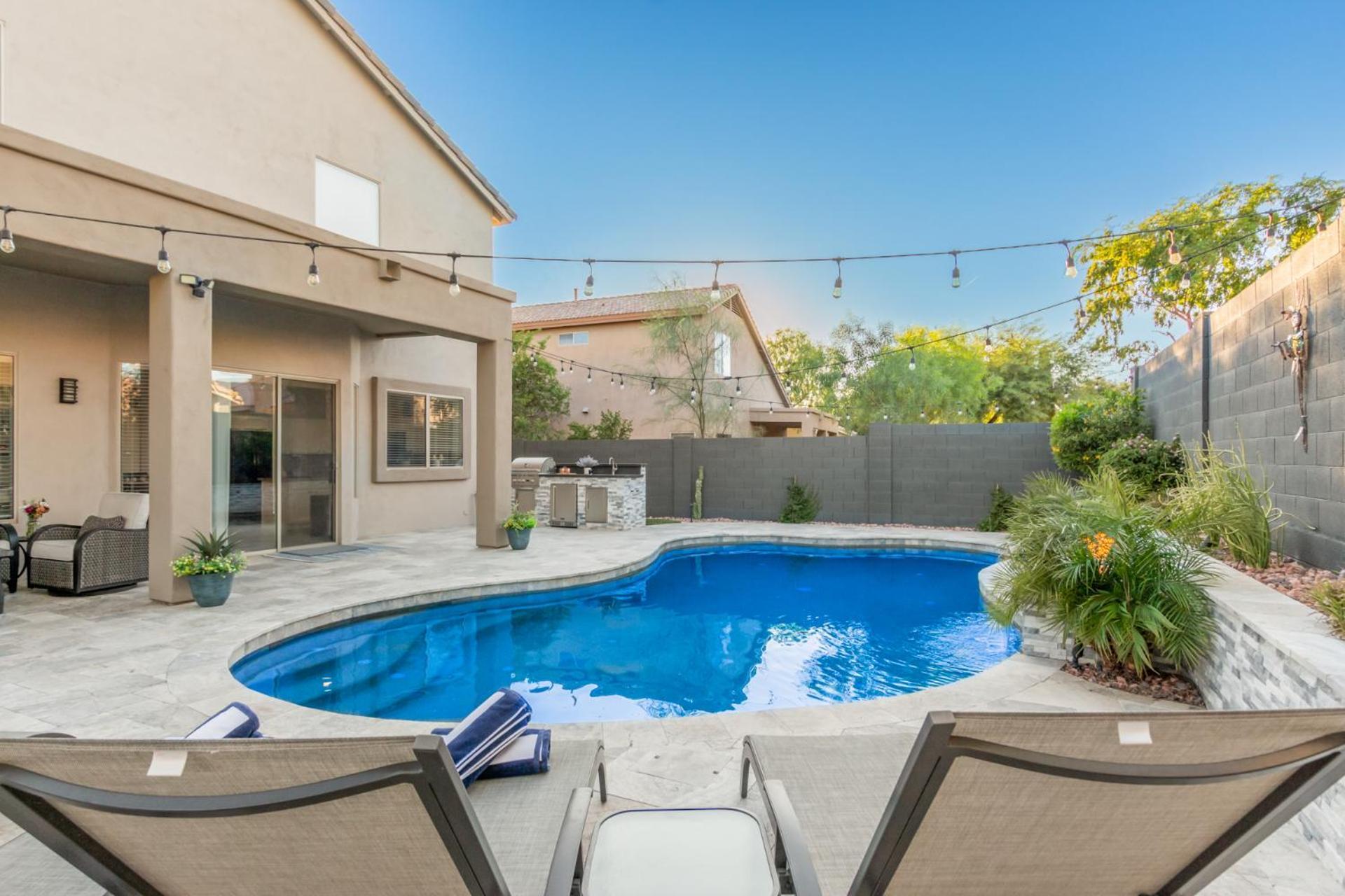 Holiday home Luxury Homestyle Getaway Wpool, Gym, & Office *