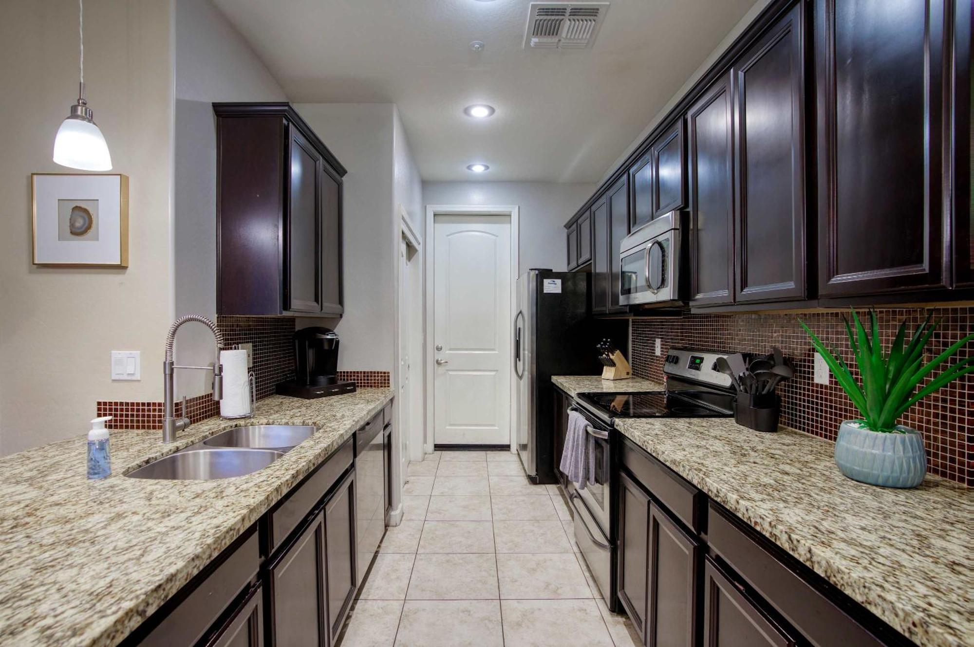 4-br Townhome Near Old Town Holiday home Scottsdale