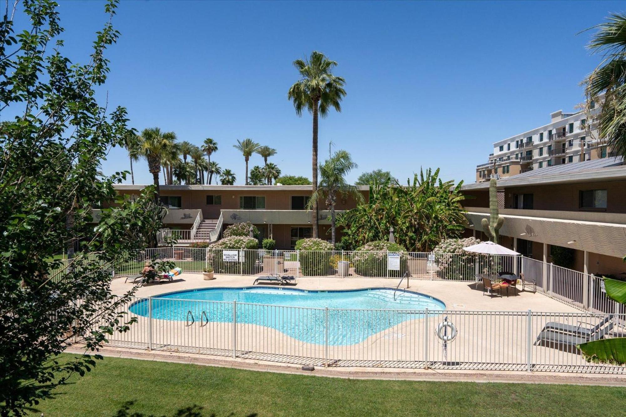 Tropical Abode Scottsdale
