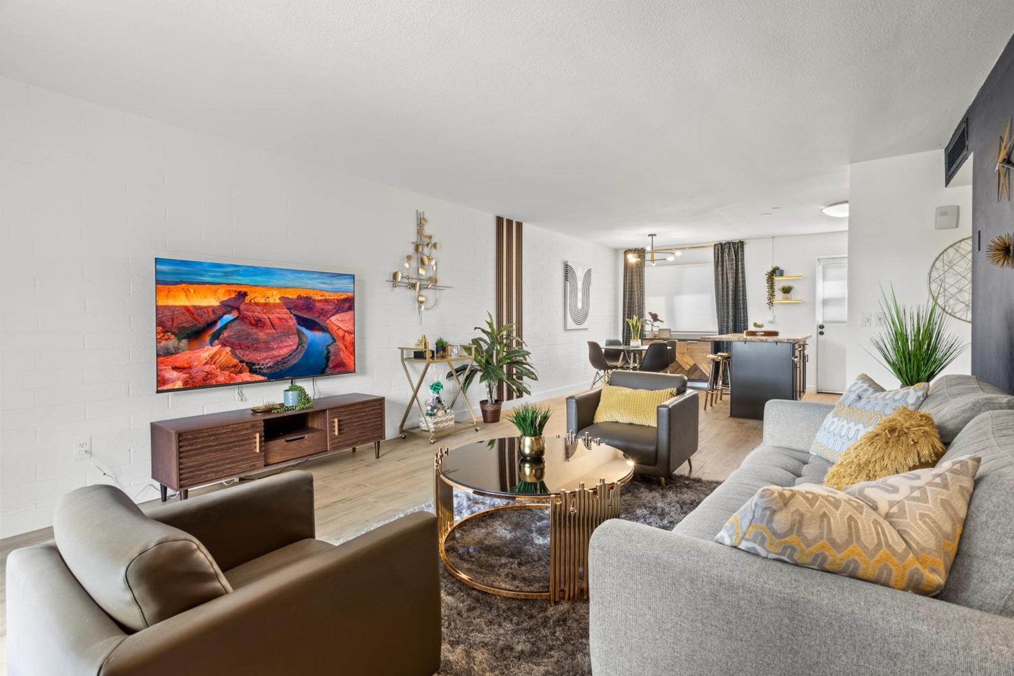 2 Bedroom, Heart Of Apartment