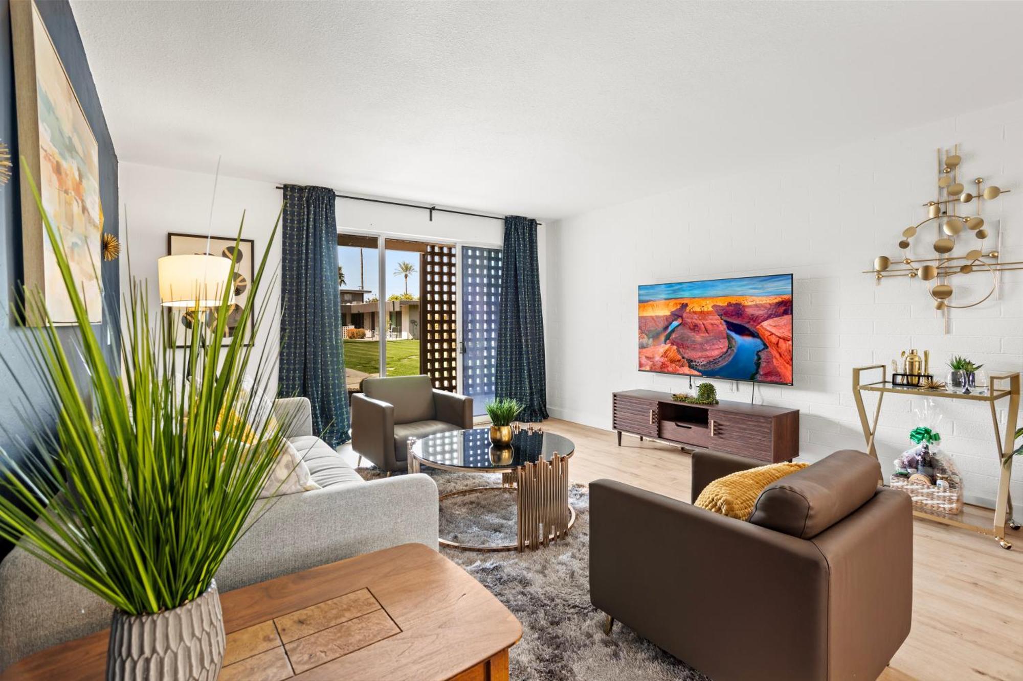 2 Bedroom, Heart Of Scottsdale