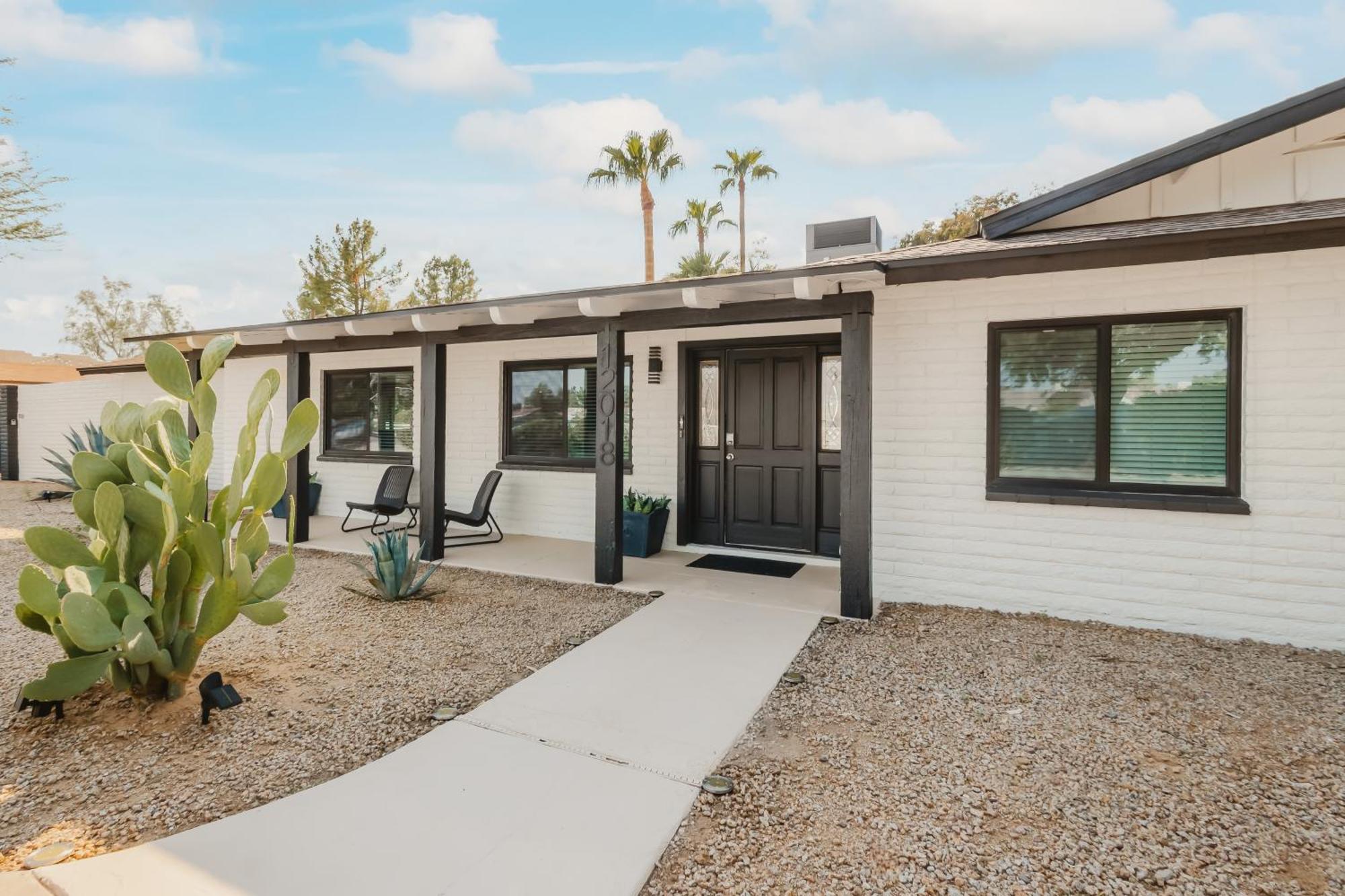 Sly Fox Retreat * Scottsdale