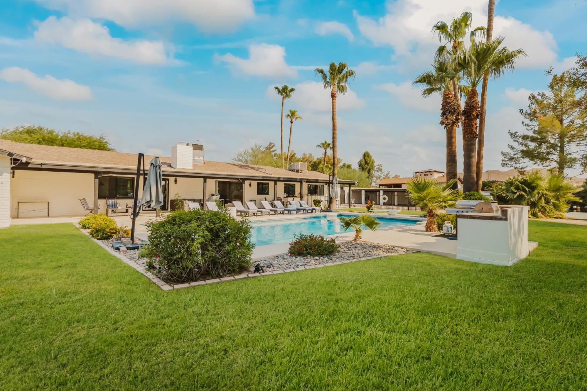 Sly Fox Retreat * Scottsdale