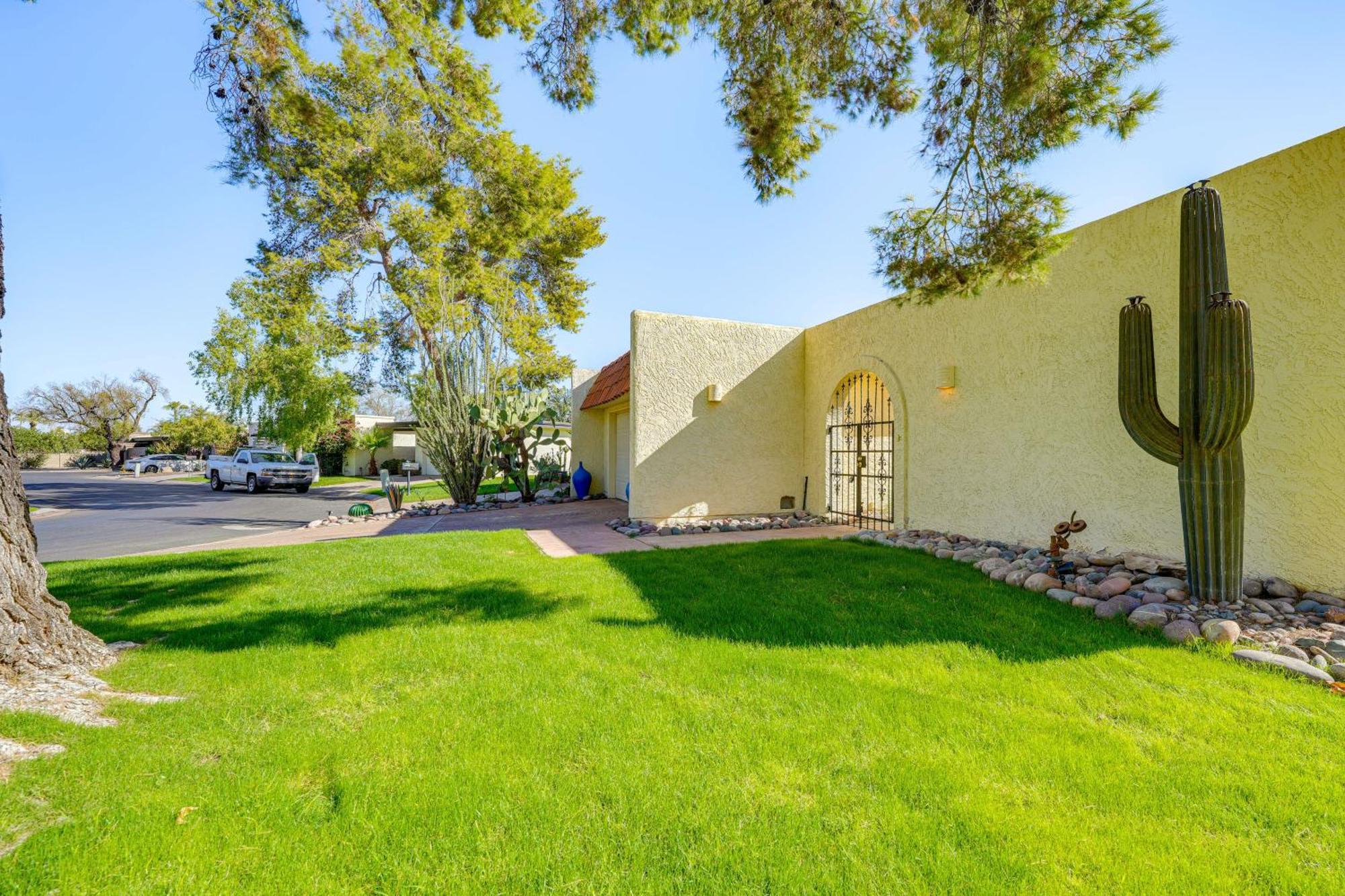 3 Mi To Old Town Arizona Gem! Holiday home