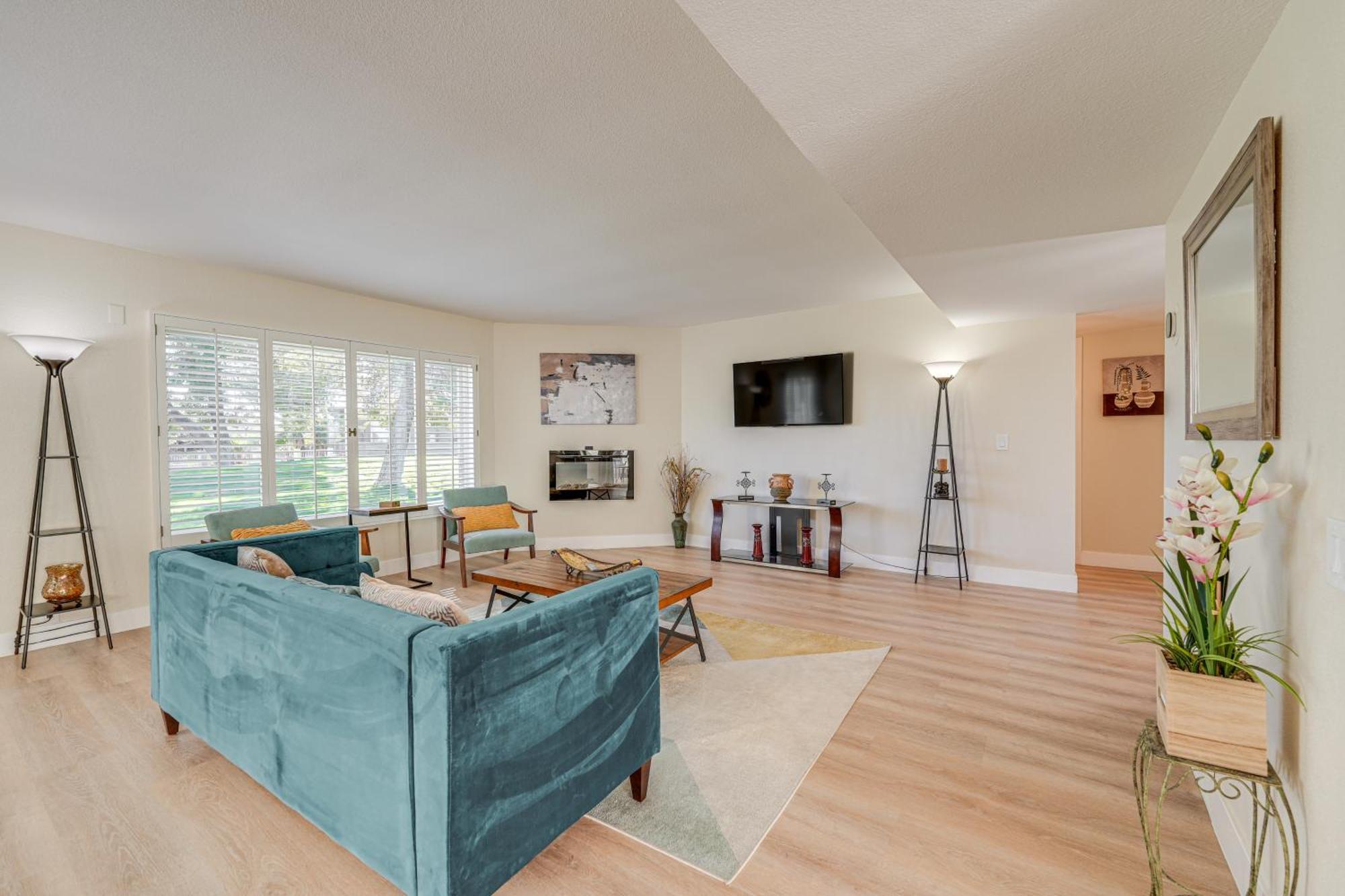 3 Mi To Old Town Arizona Gem! Holiday home