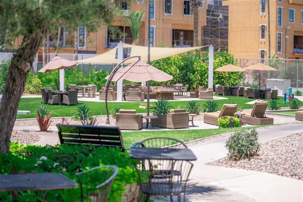 145 Fully Furnished 1br Suite-pet Friendly *