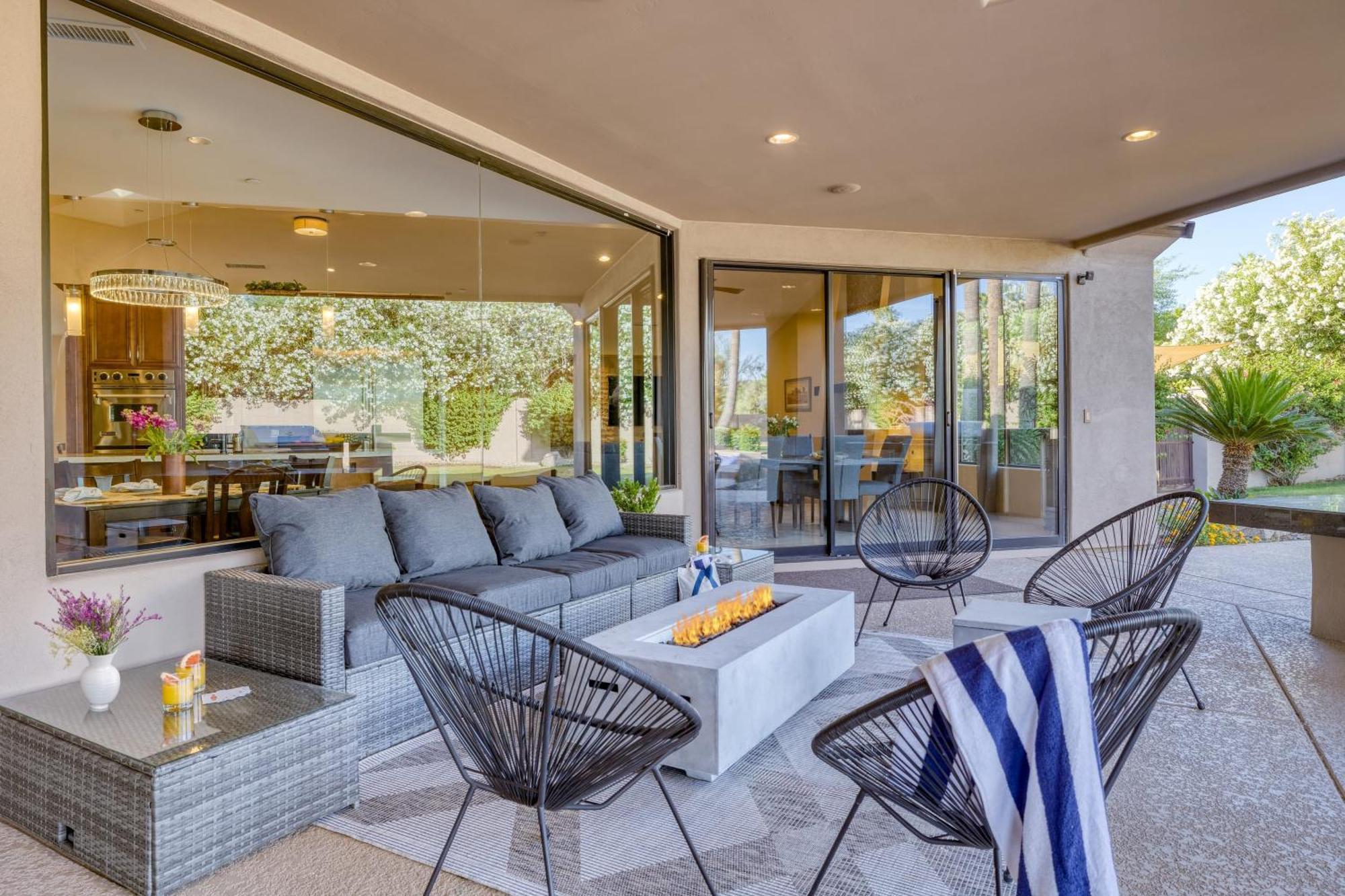 Holiday home Desert Splash By Avantstay Pool Hot Tub Firepit Scottsdale
