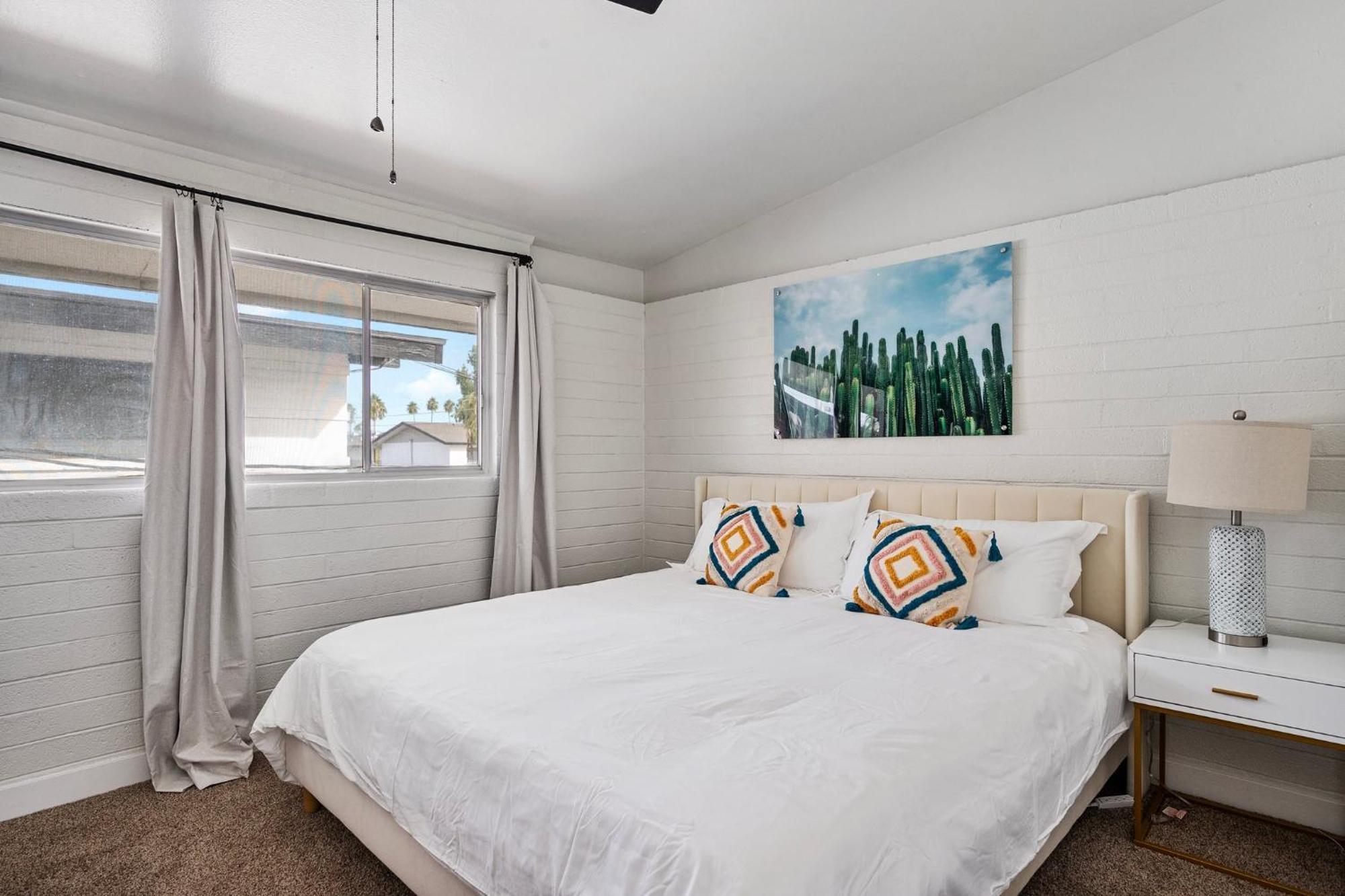 Comfy And Relaxing 2b2b Hideaway In With Free Parking * Scottsdale