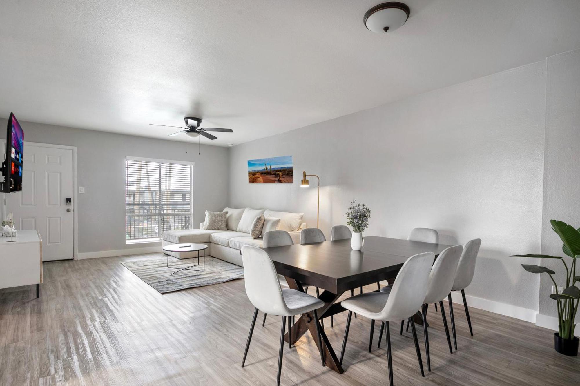 Stylish 3b2b Haven In With Free Parking *