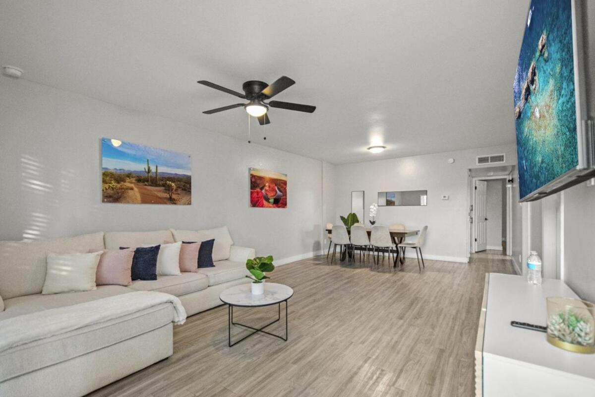 Apartment Stylish 3b2b Haven In With Free Parking