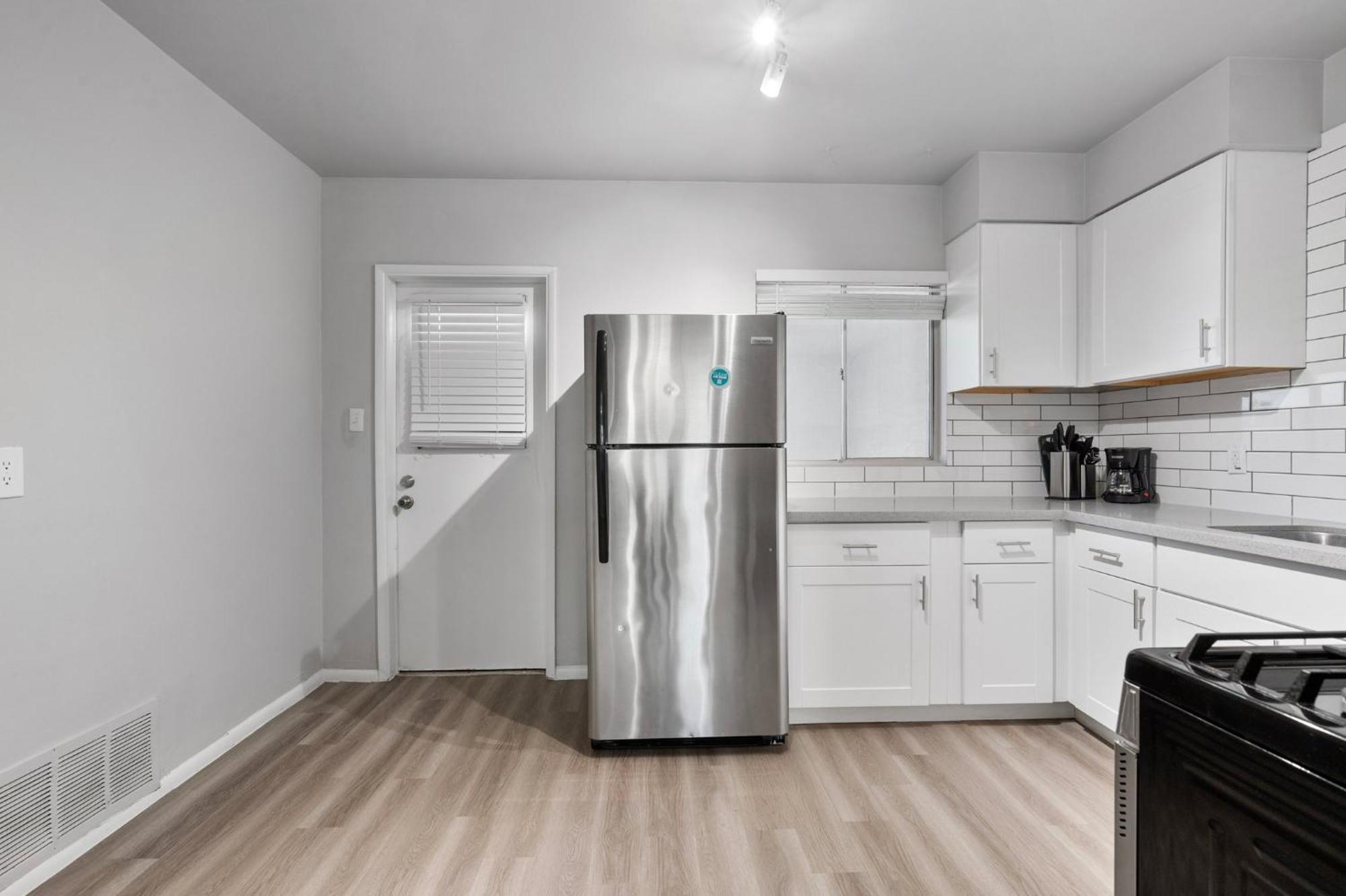Modern 2b1b Hideaway In Old Town Scottsdale