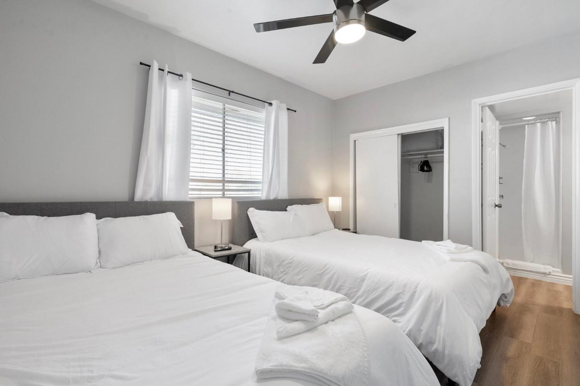 Modern 2b1b Hideaway In Old Town Apartment Scottsdale