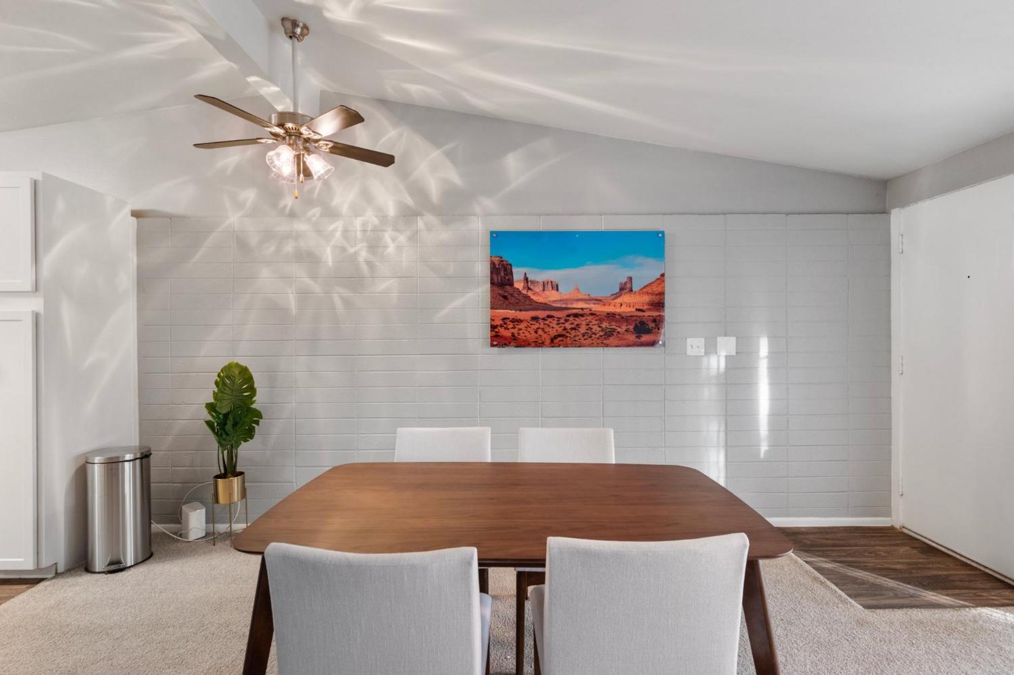 Stylish 2b2b With Free Parking * Scottsdale