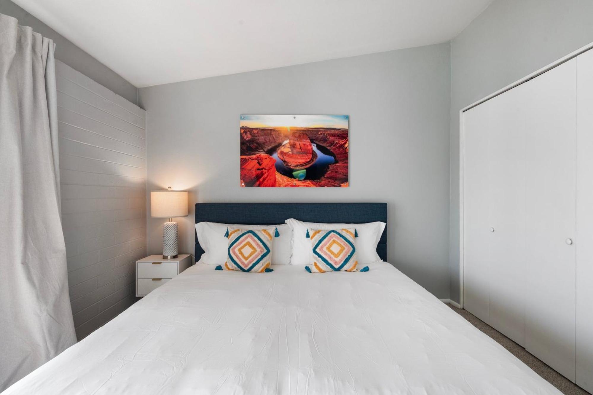 Stylish 2b2b With Free Parking * Scottsdale