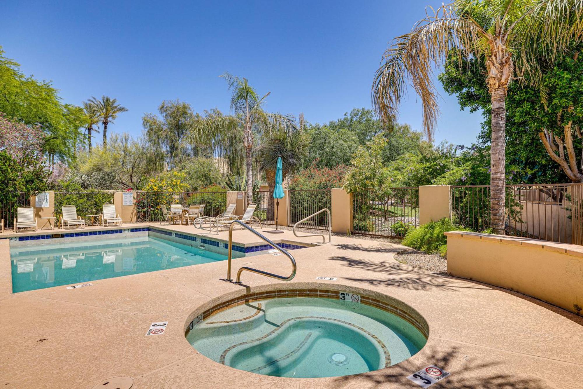 Holiday home Chic Townhome With Patio And Pool Access! Scottsdale