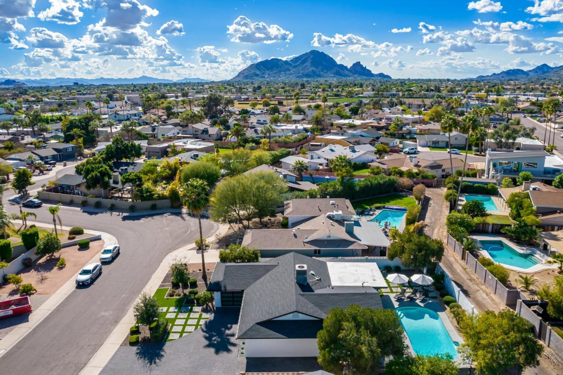 New Remodel In The Heart Of Holiday home *