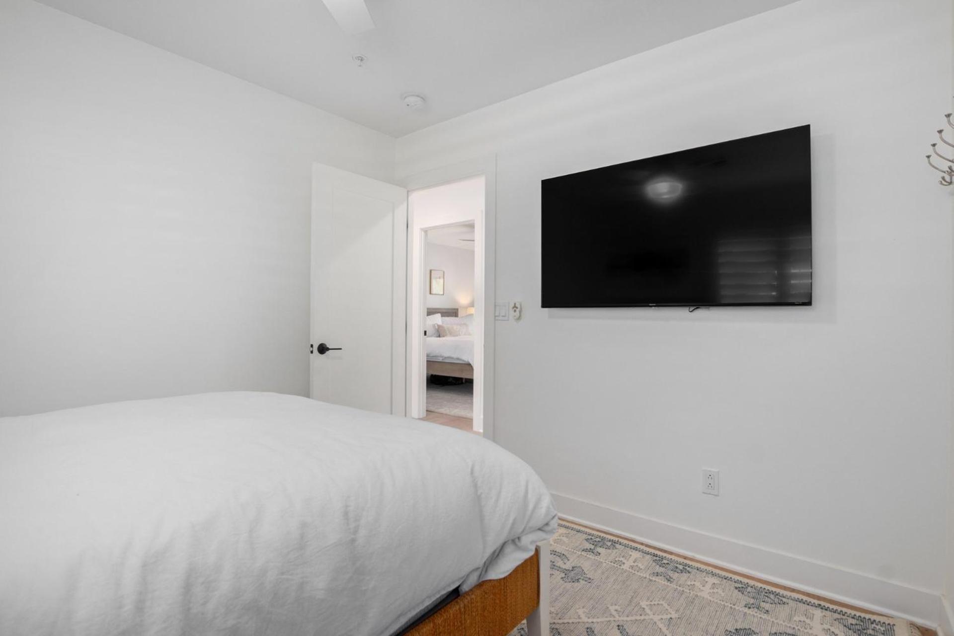 New Remodel In The Heart Of *