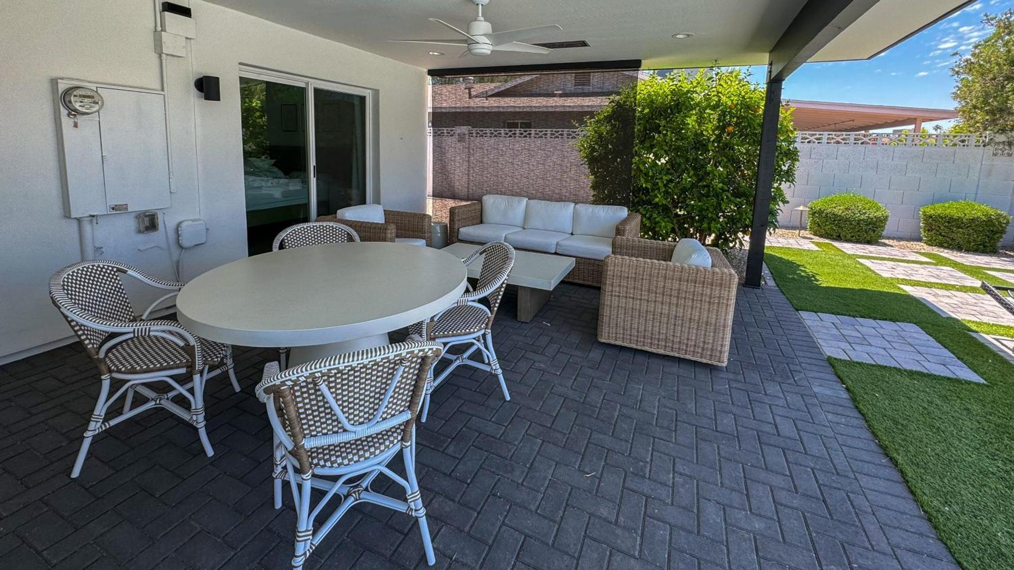 New Remodel In The Heart Of Holiday home *