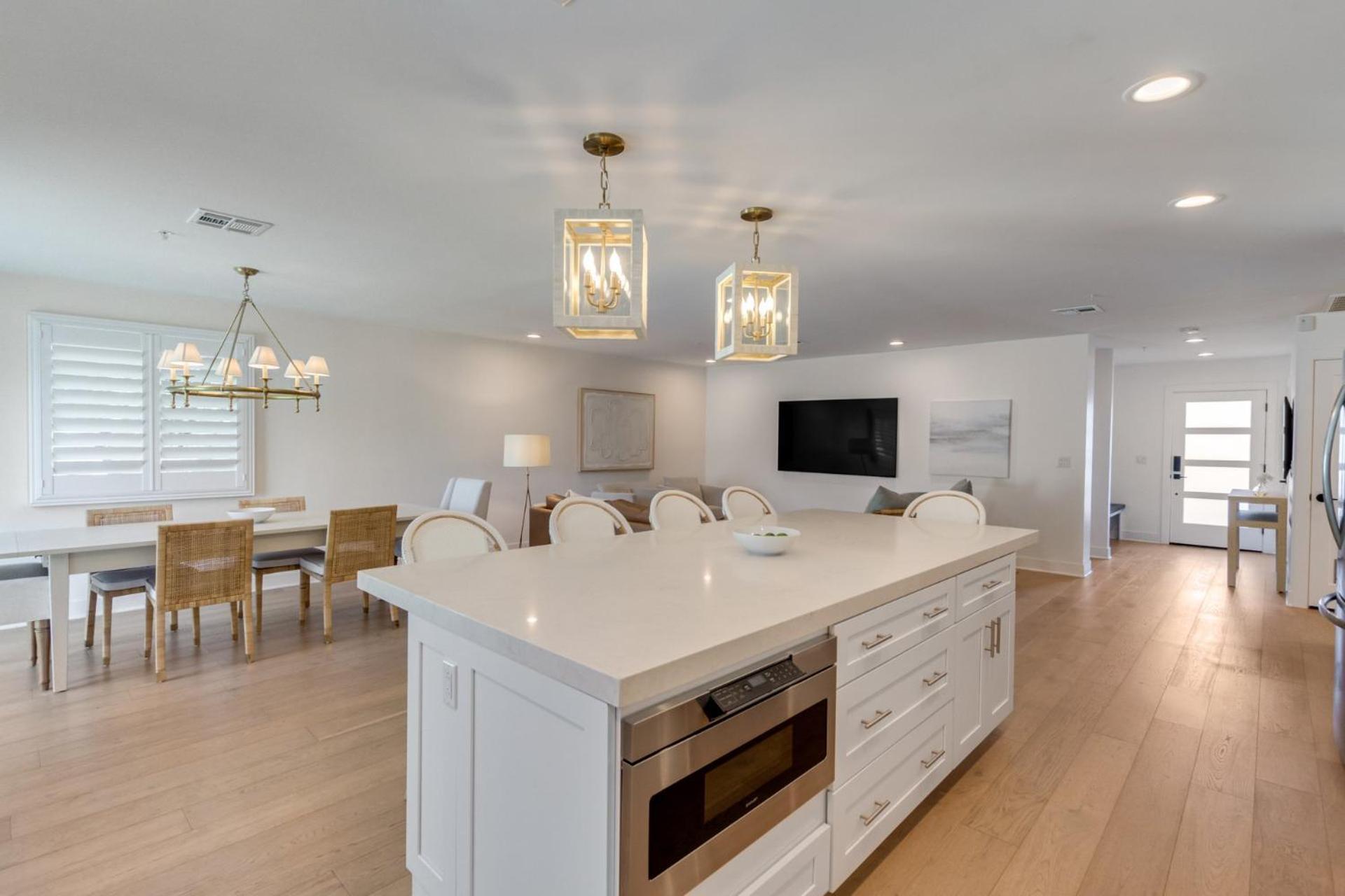 New Remodel In The Heart Of Holiday home