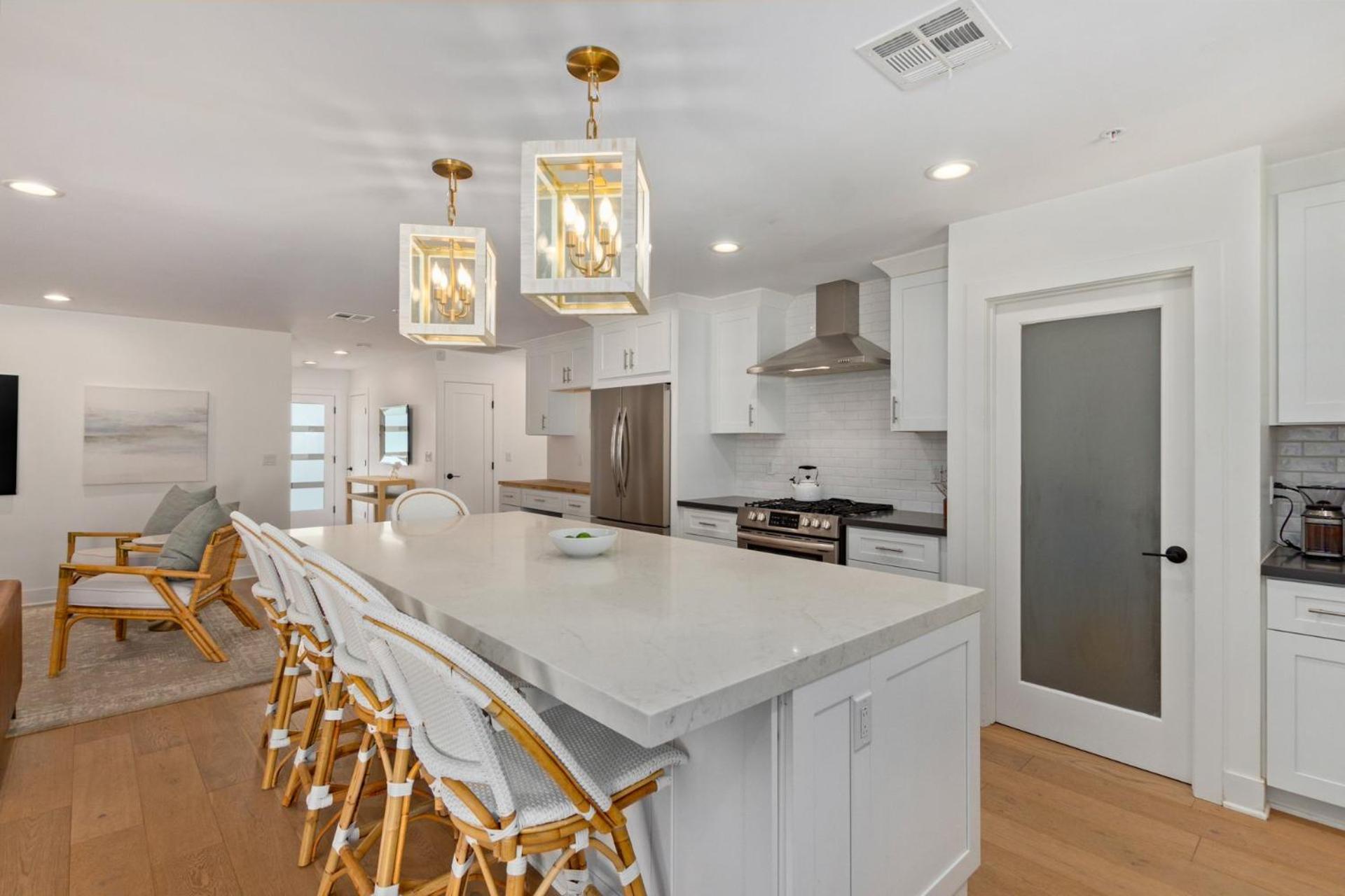 New Remodel In The Heart Of Holiday home *