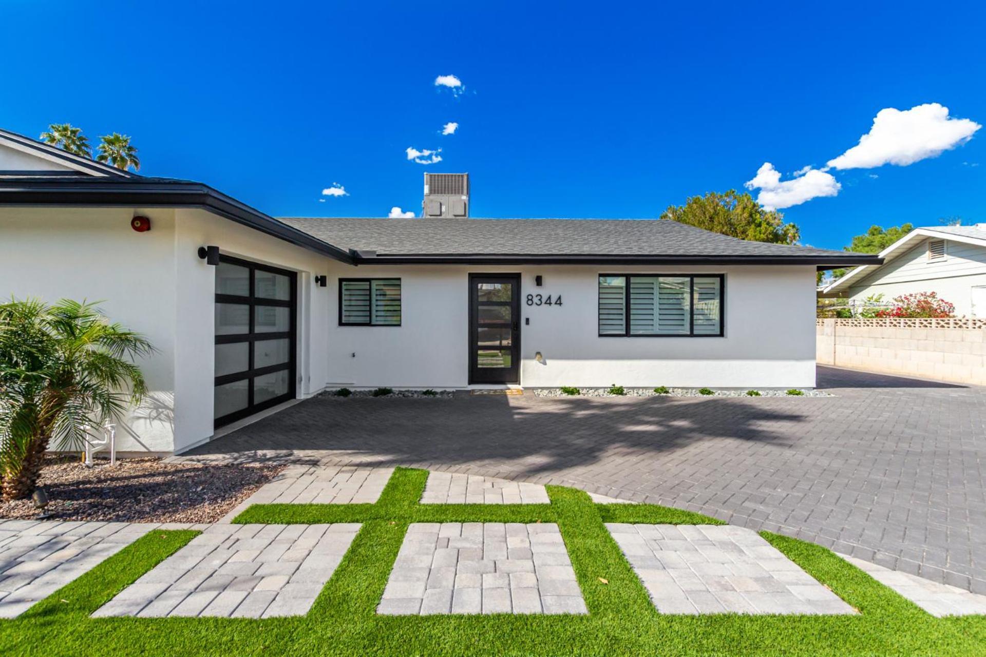 New Remodel In The Heart Of * Scottsdale