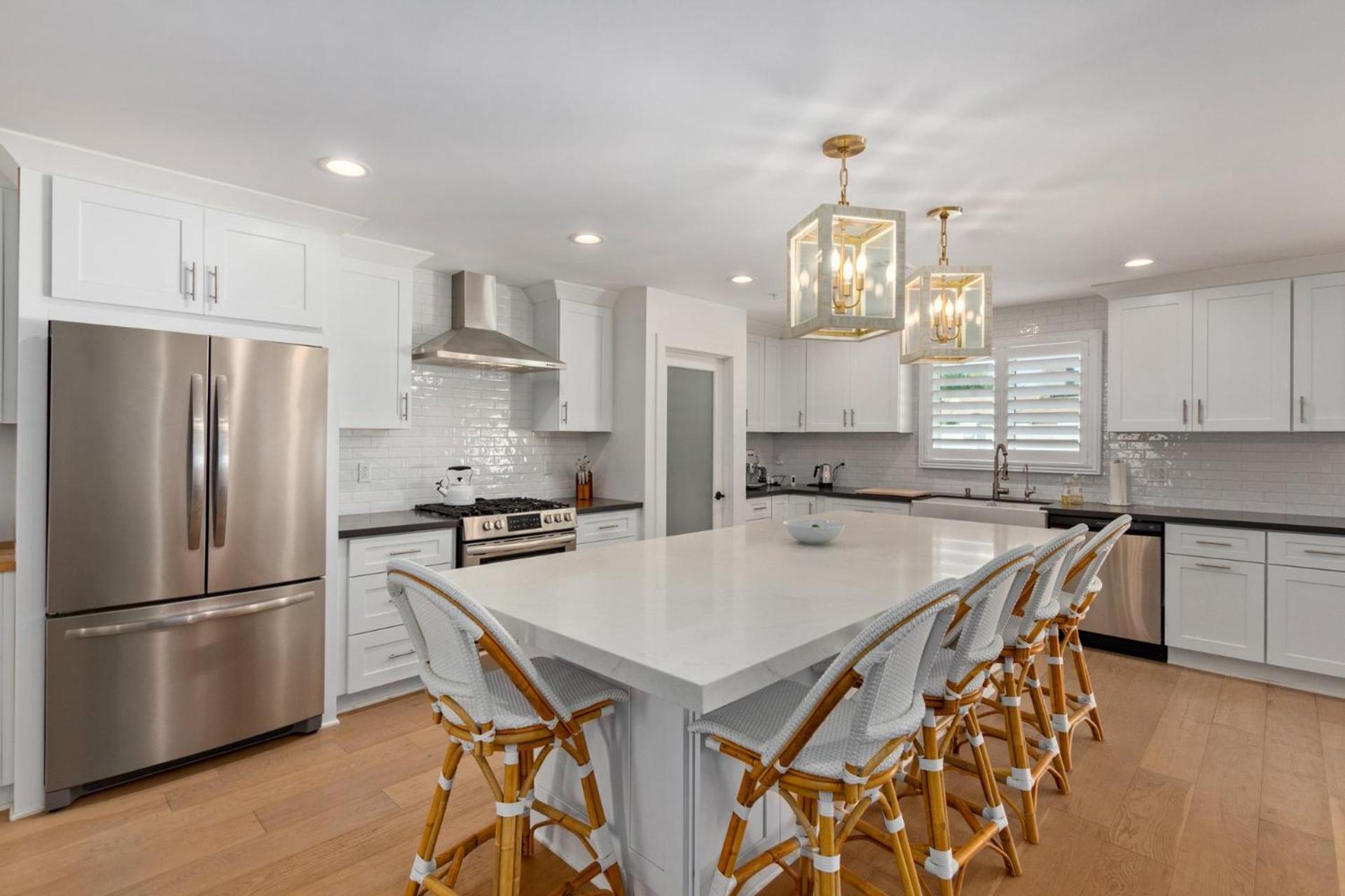 New Remodel In The Heart Of Holiday home *