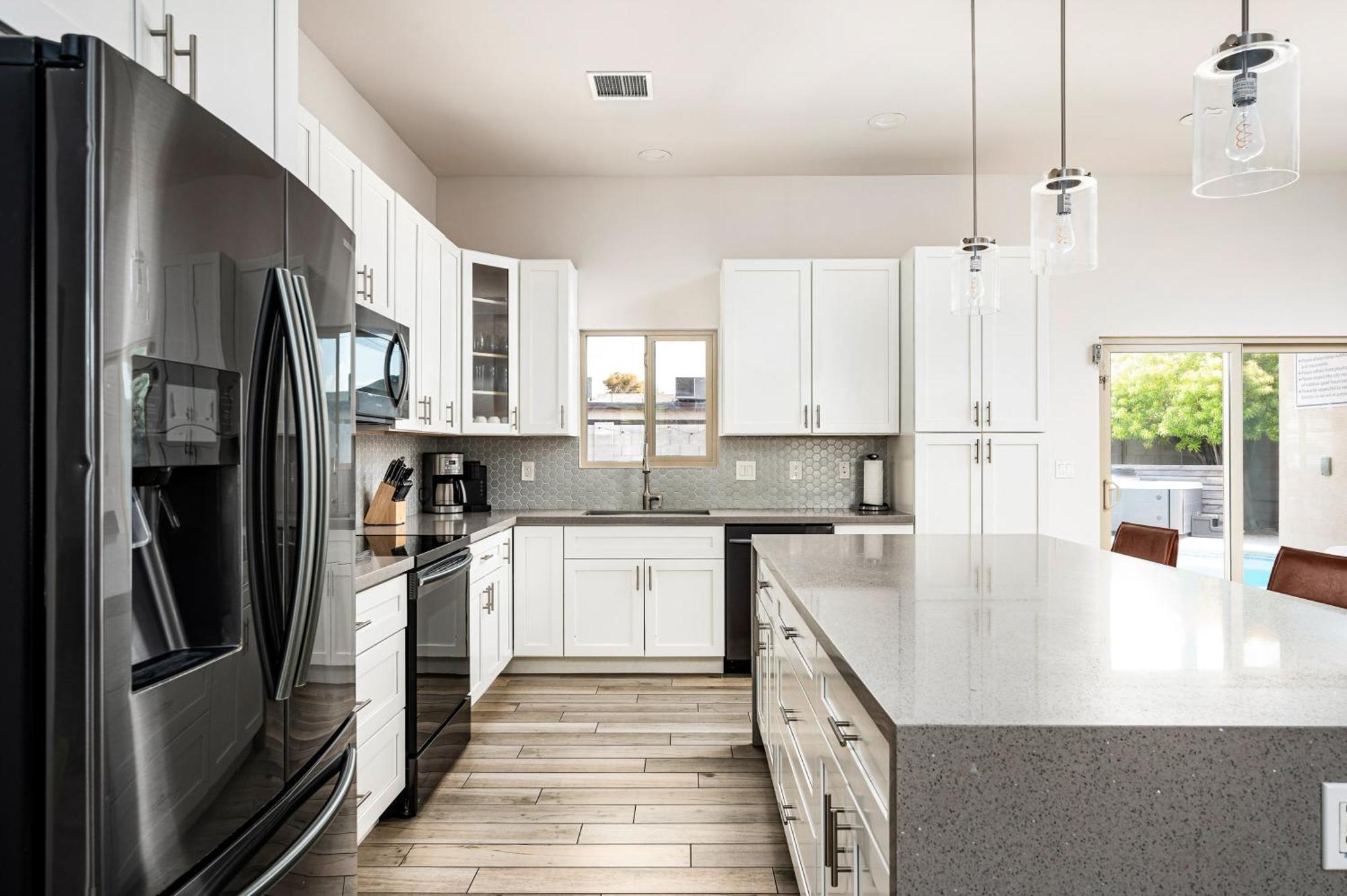 Endless Entertainment And 1.5 Miles From Old Town At Sunbaked Terrace Scottsdale