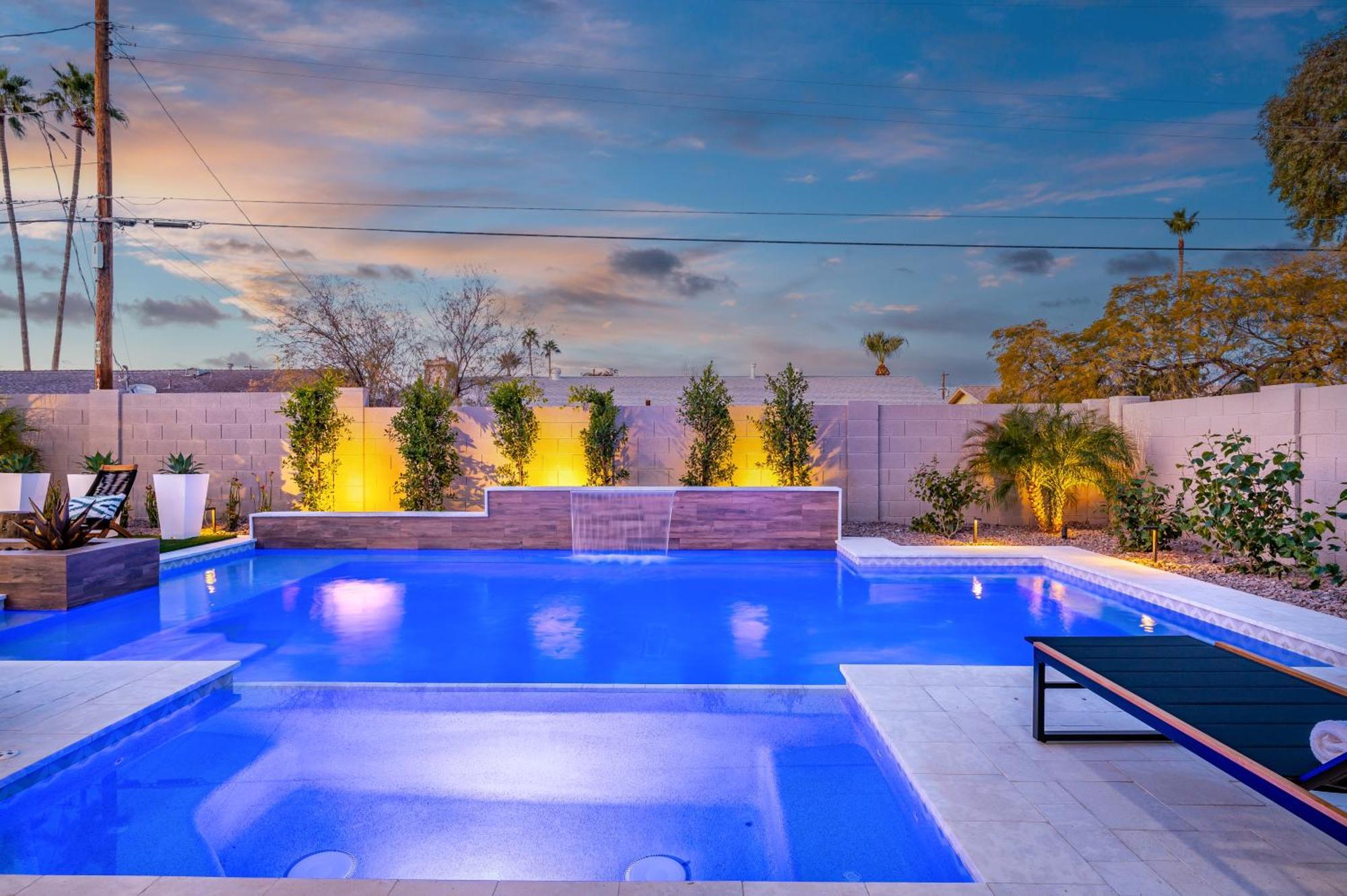 Holiday home Beautifully Designed W Pool For Families And Groups