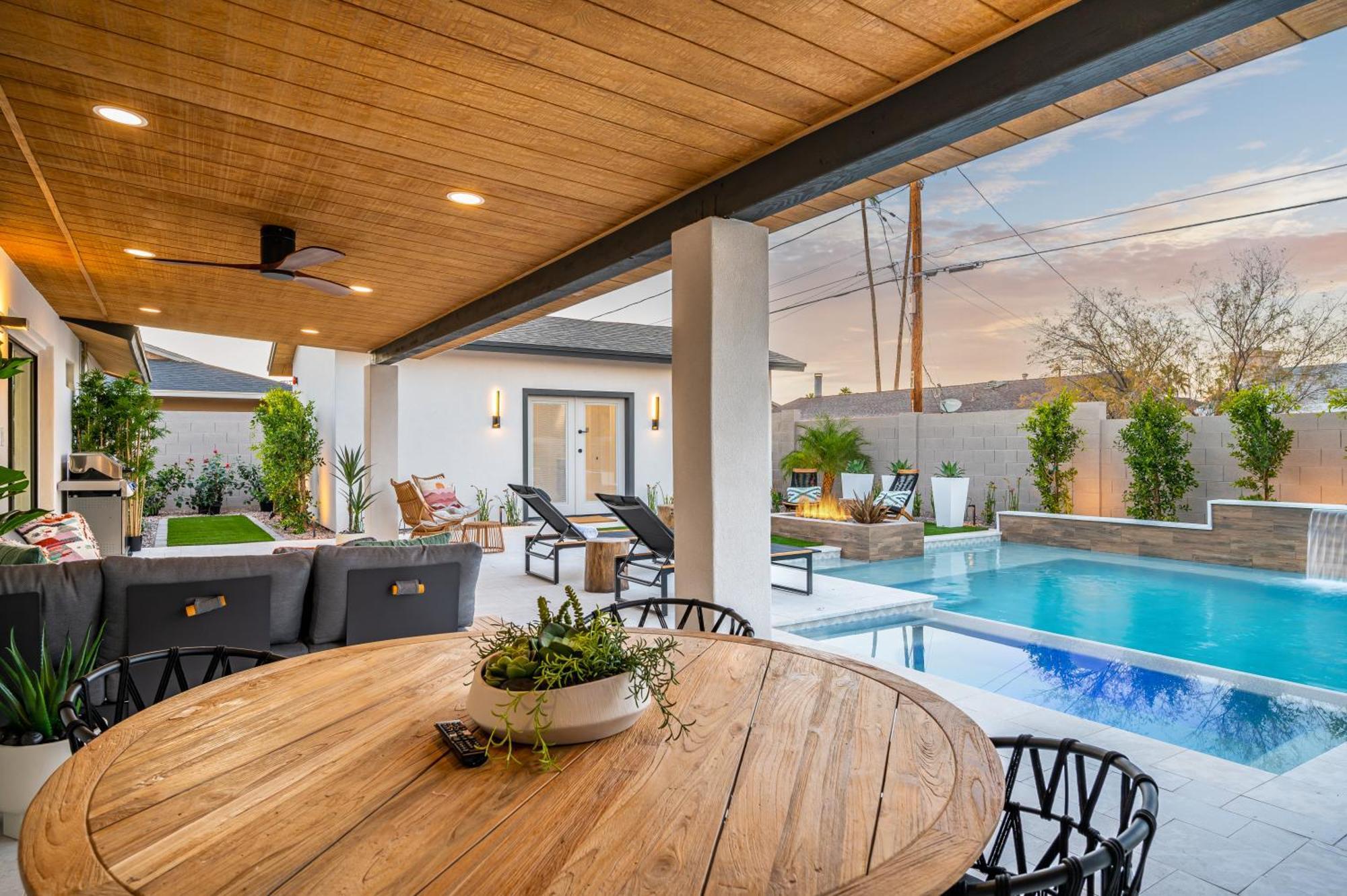 Holiday home Beautifully Designed W Pool For Families And Groups *