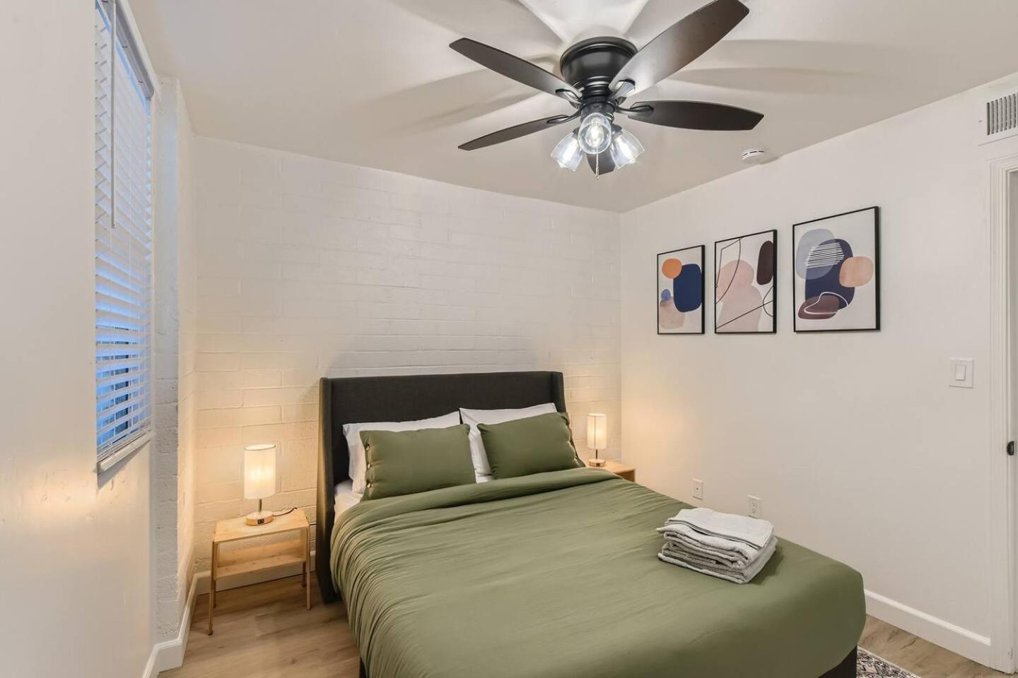 2bd-close To Airportitvwifopenkitchen-pool * Scottsdale