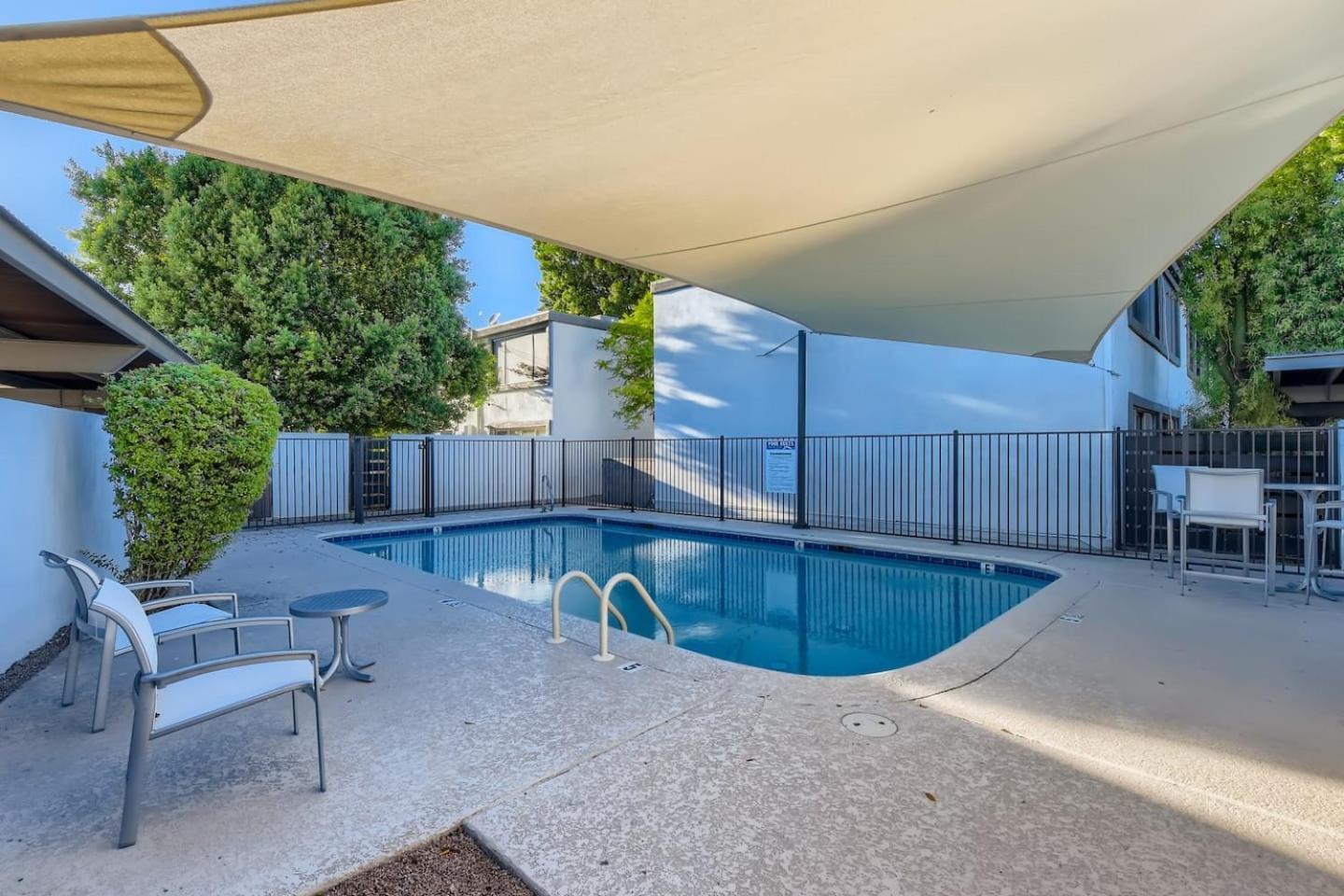 2Bdrm In Scottsdalesleeps4Pooltvwifi Scottsdale
