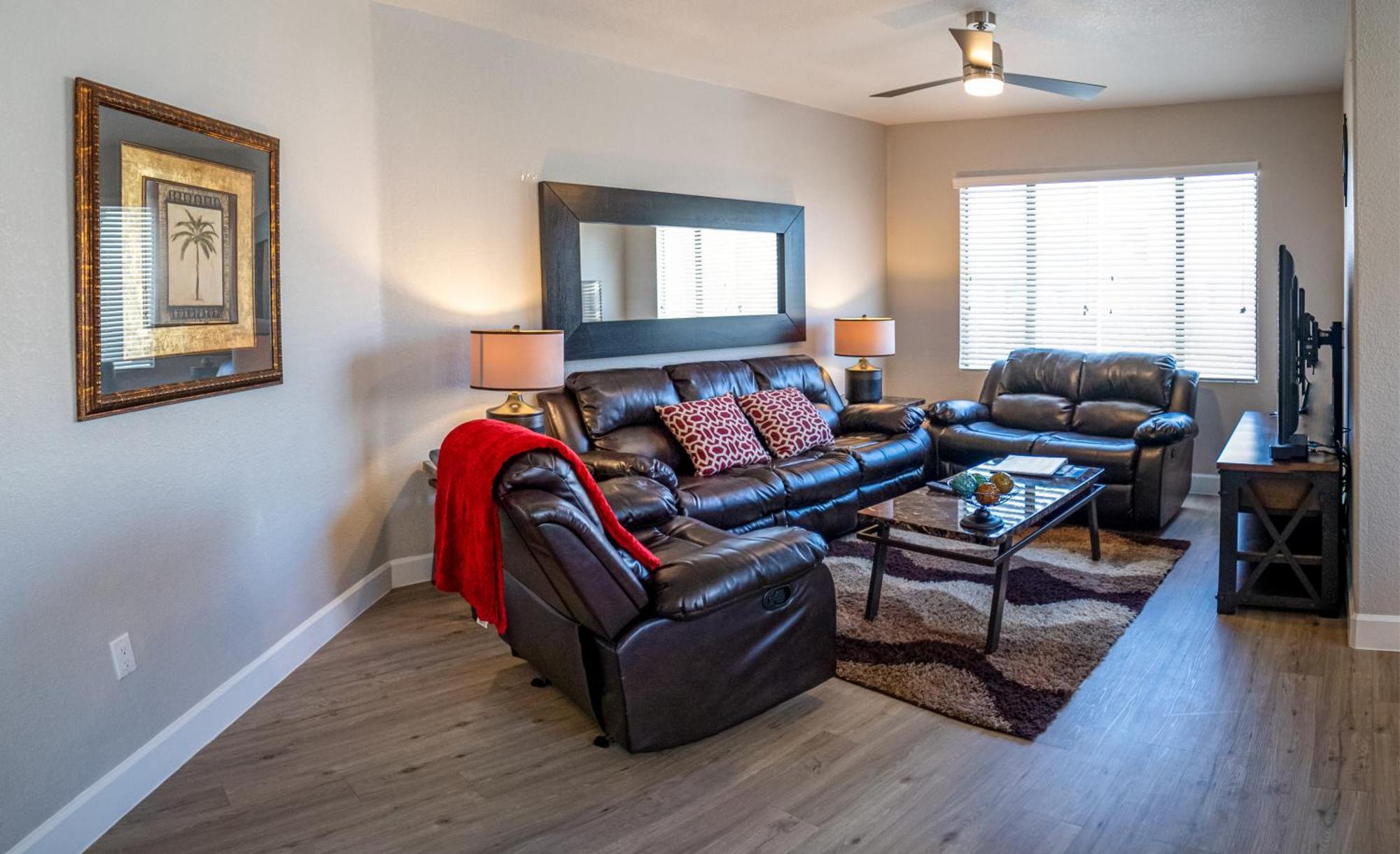 Apartment Luxury Vacation By Meridian Condoresorts Scottsdale