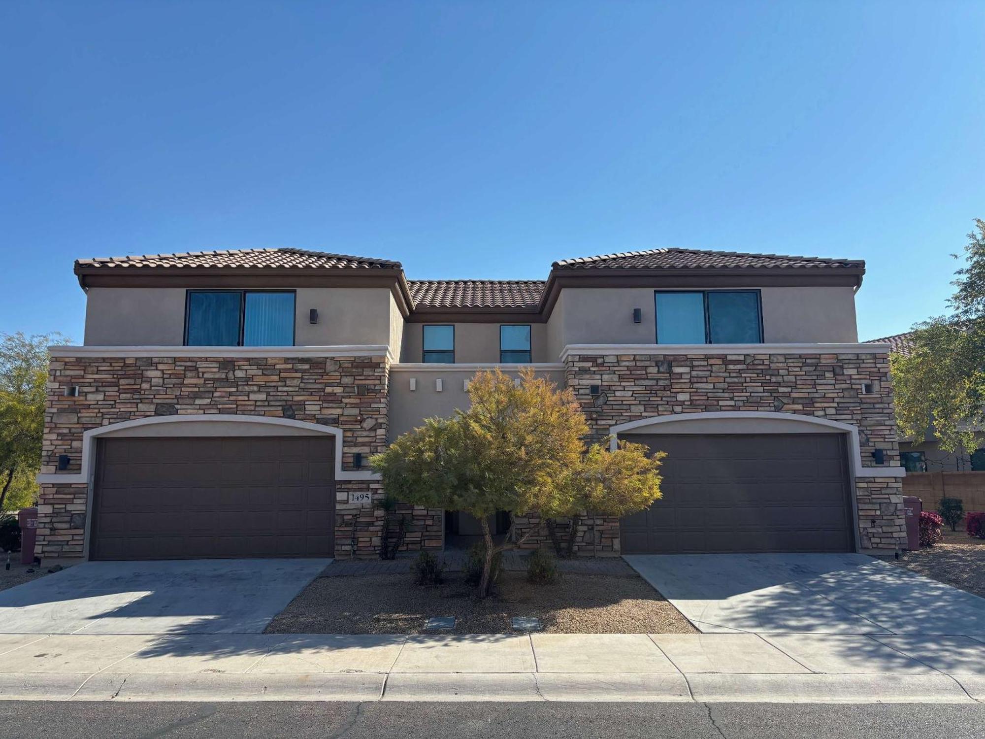 4-br Townhome Near Old Town Holiday home