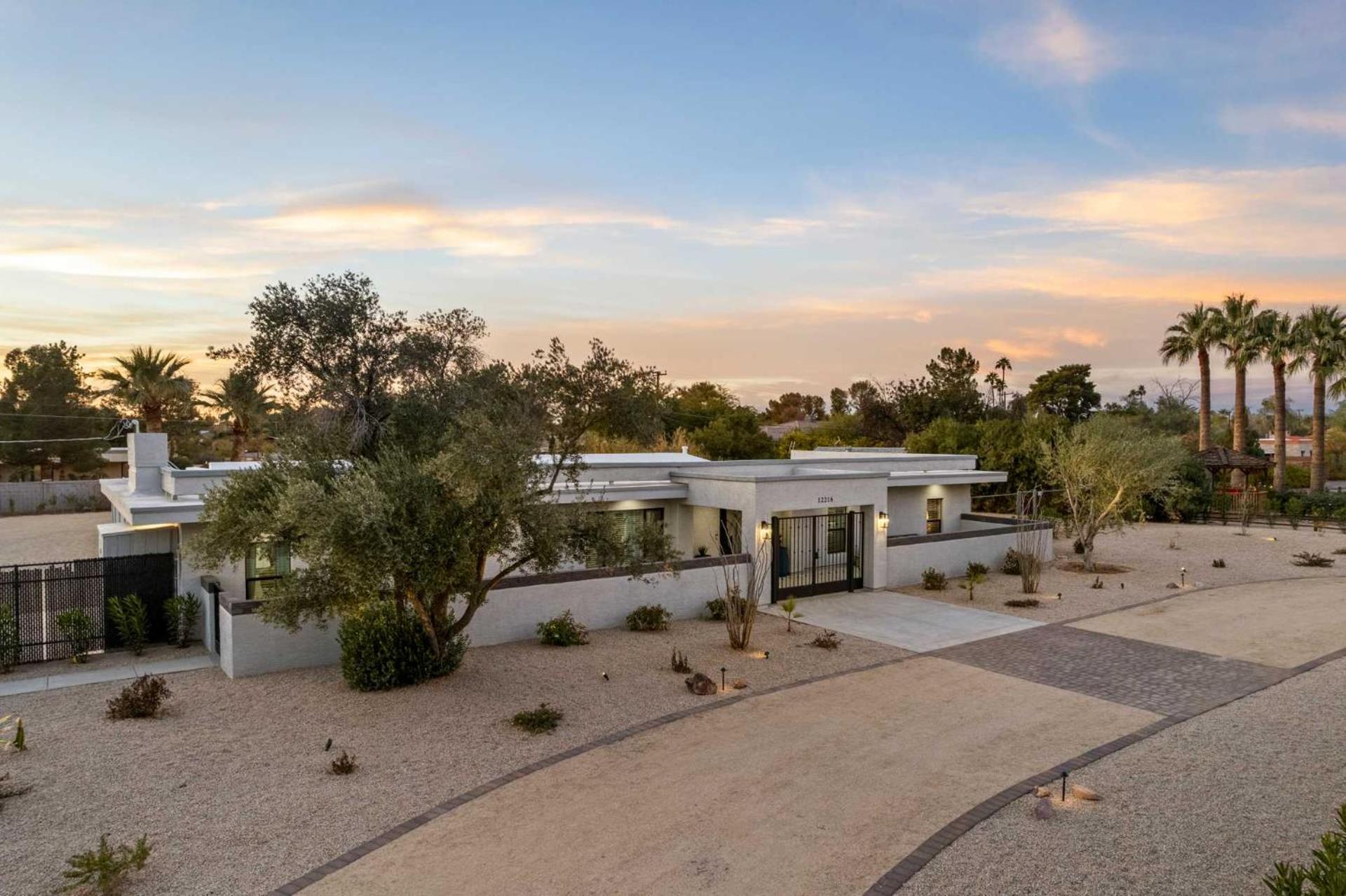 Holiday home Desert Willow - Pool Pickleball Basketball Court Firepit & Putting Scottsdale