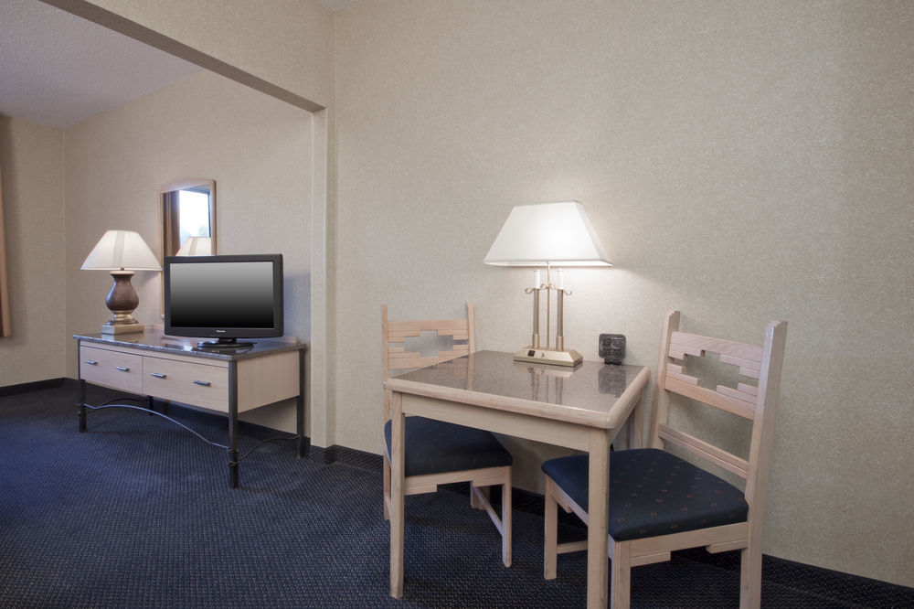 Hotel Fairfield By Marriott & Old Town 2*
