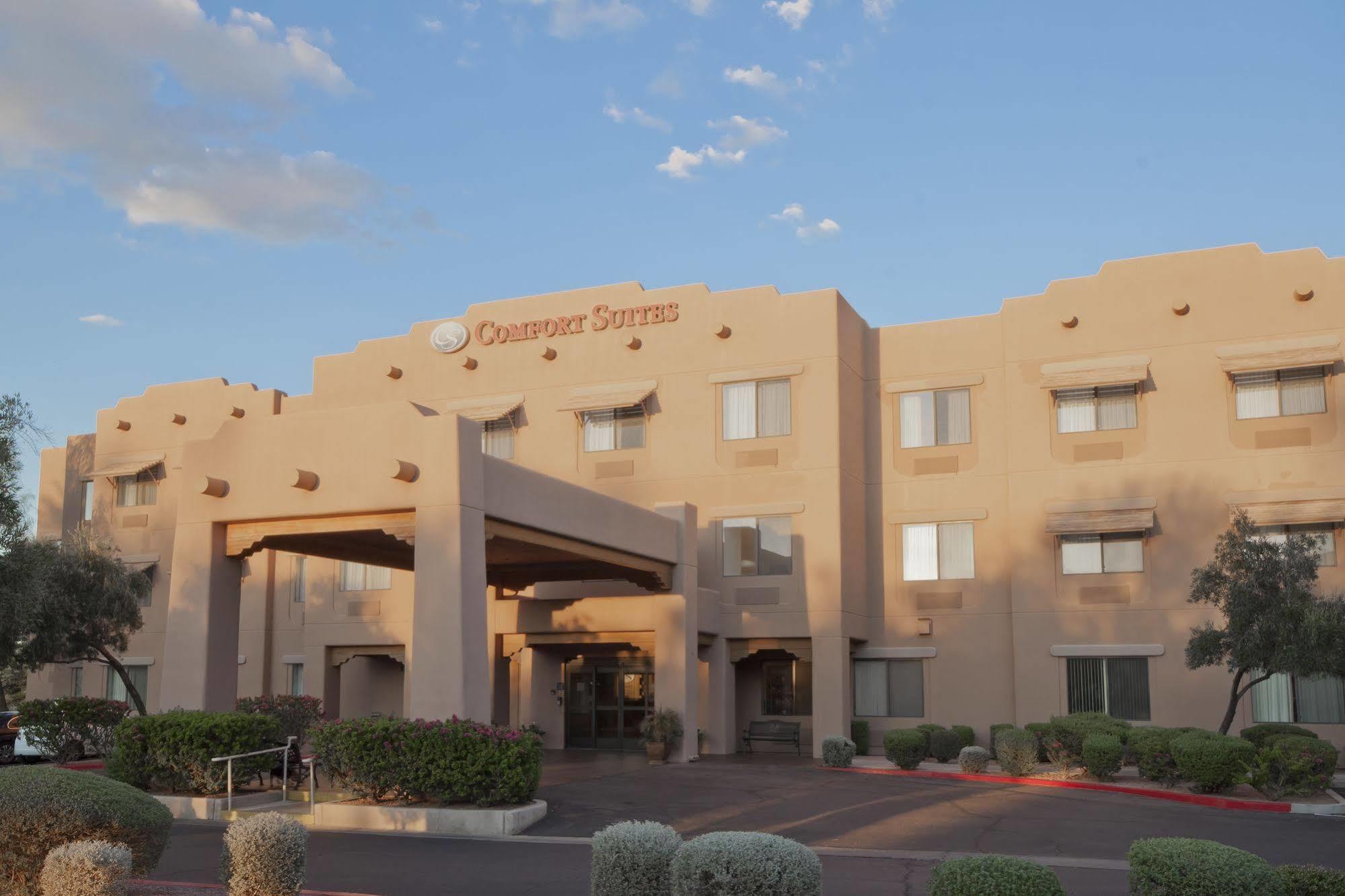 Fairfield By Marriott & Old Town 2*
