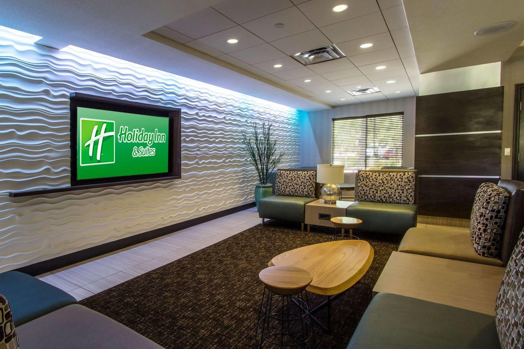 North- Airpark By Ihg Hotel
