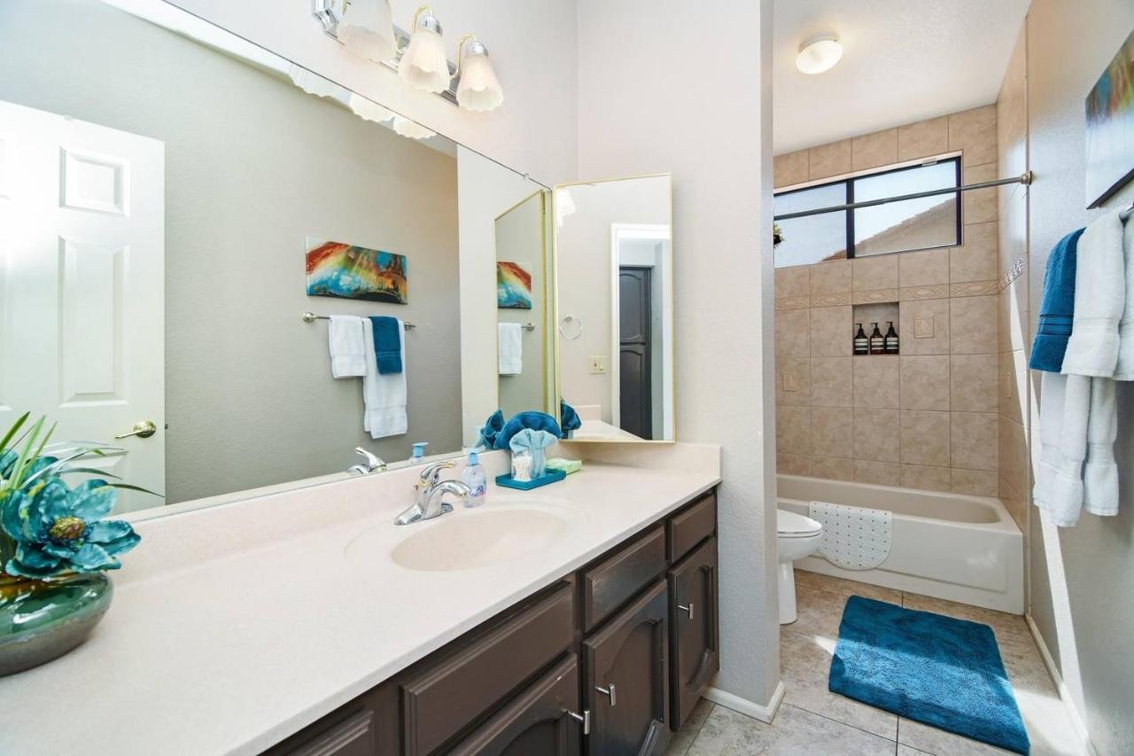 Luxury Vacation With Pool Sleeps 14
