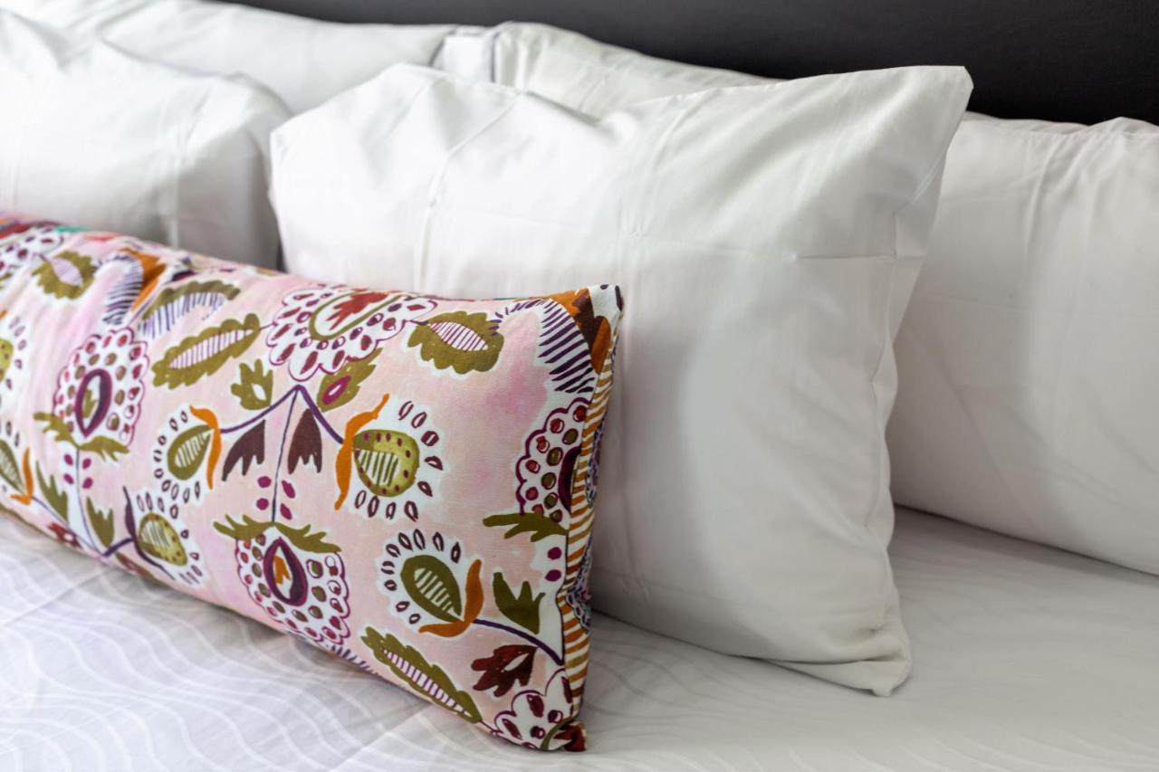 Apartment Alfred At The District Scottsdale