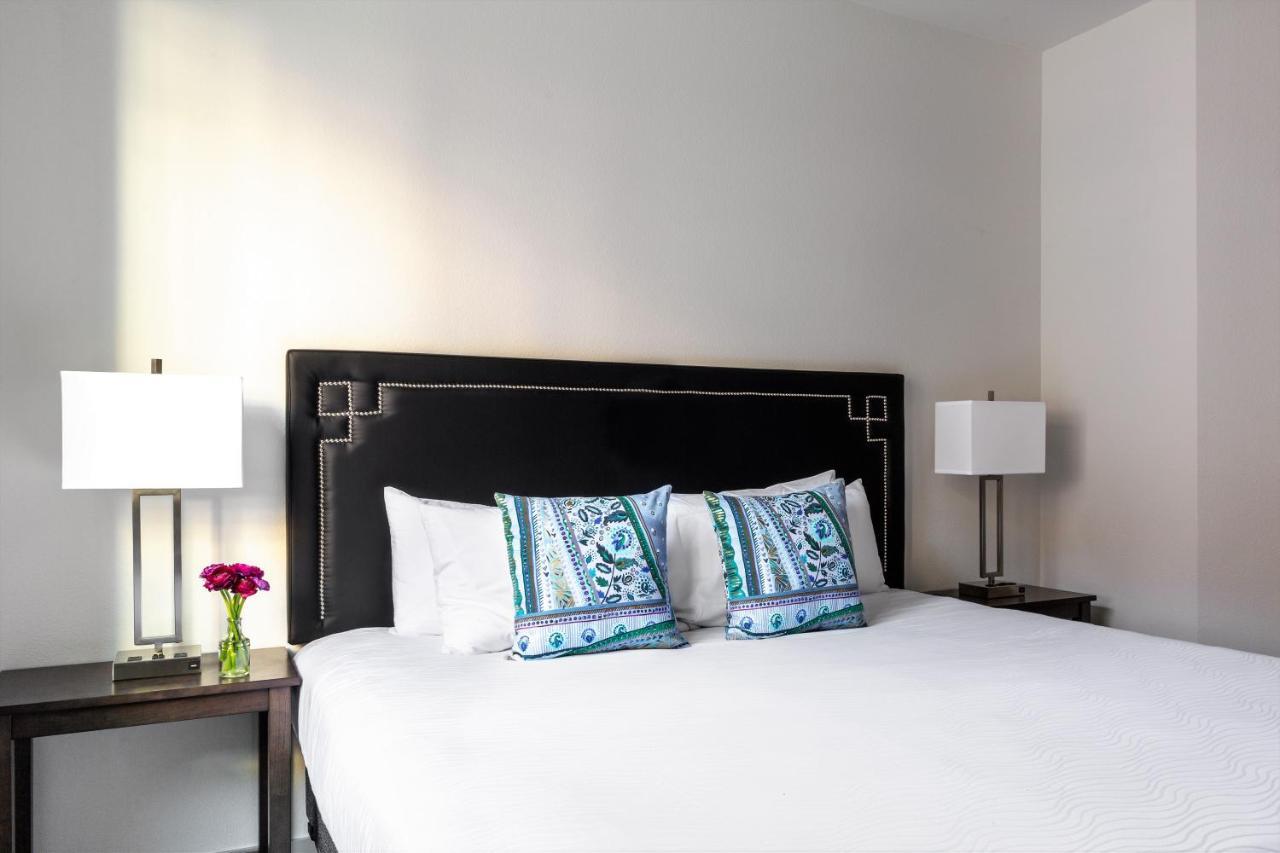 Apartment Alfred At The District *